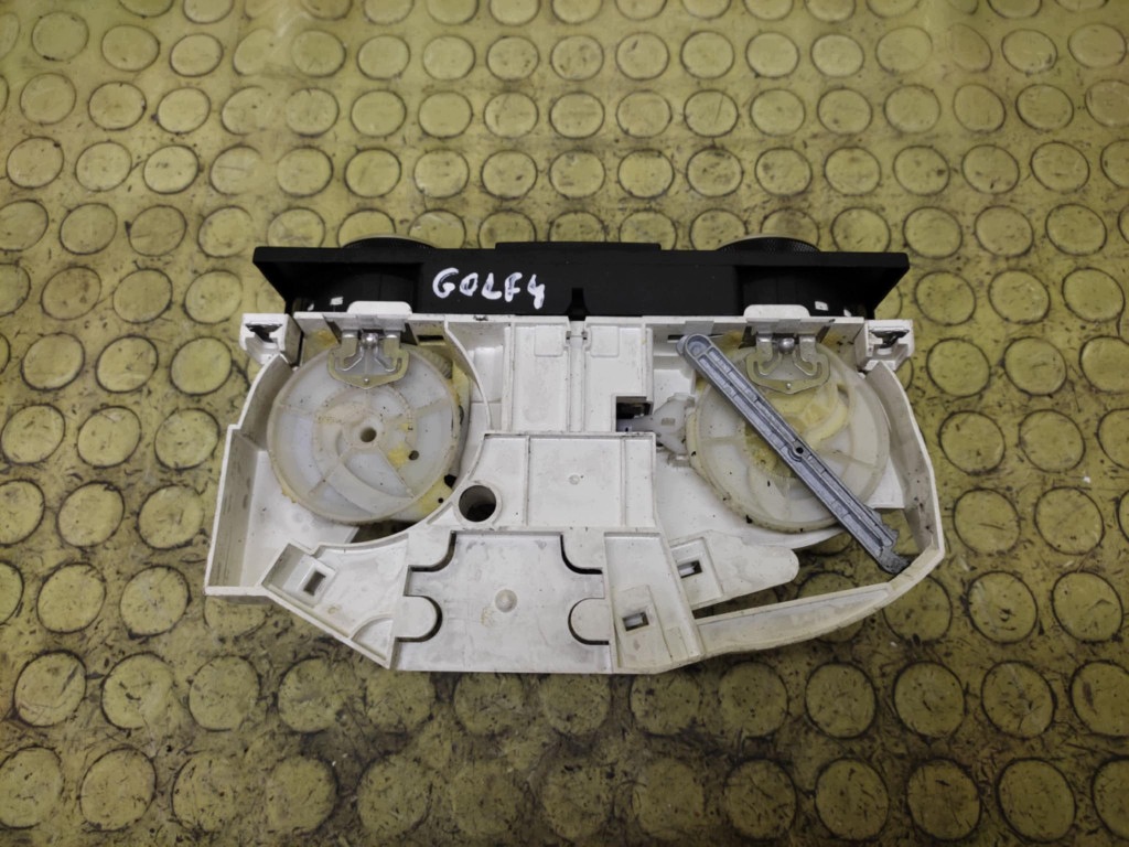 VW GOLF IV PANEL klími klimatizaci 1J0819045F