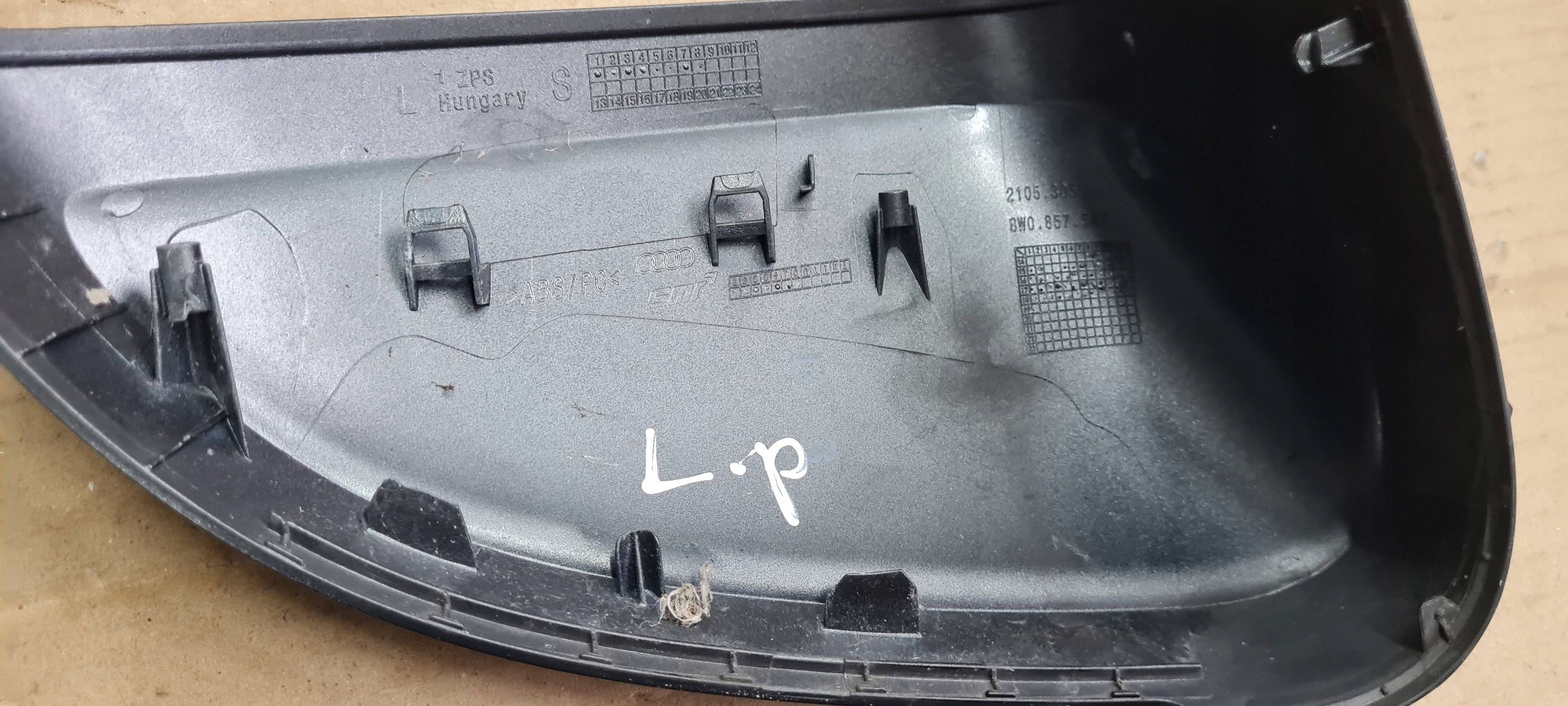 S5 8W A5 cover cap mirrors left front SLINE LY9B 8W0857527 A4 B9 8W