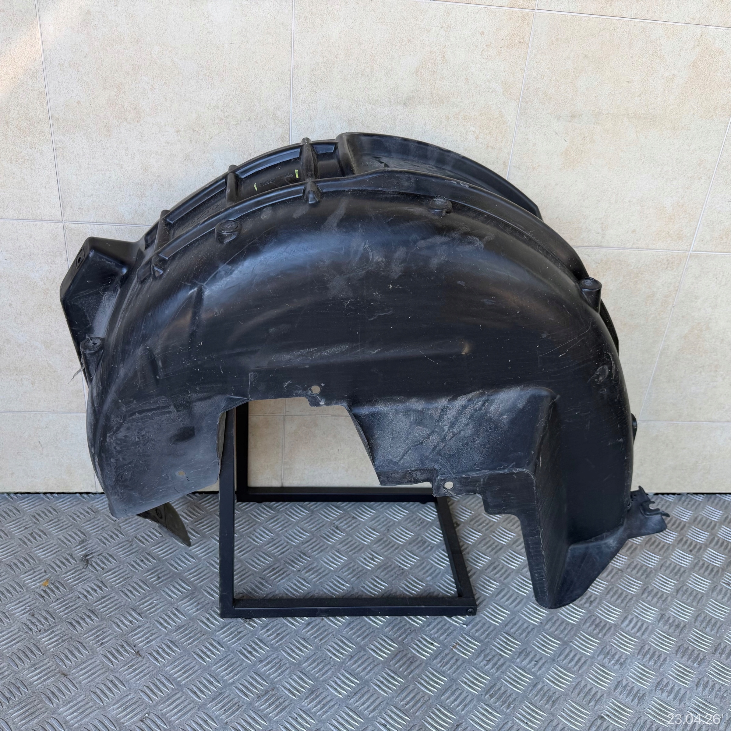mudguard rear. right PEUGEOT 3008 II 9810125580