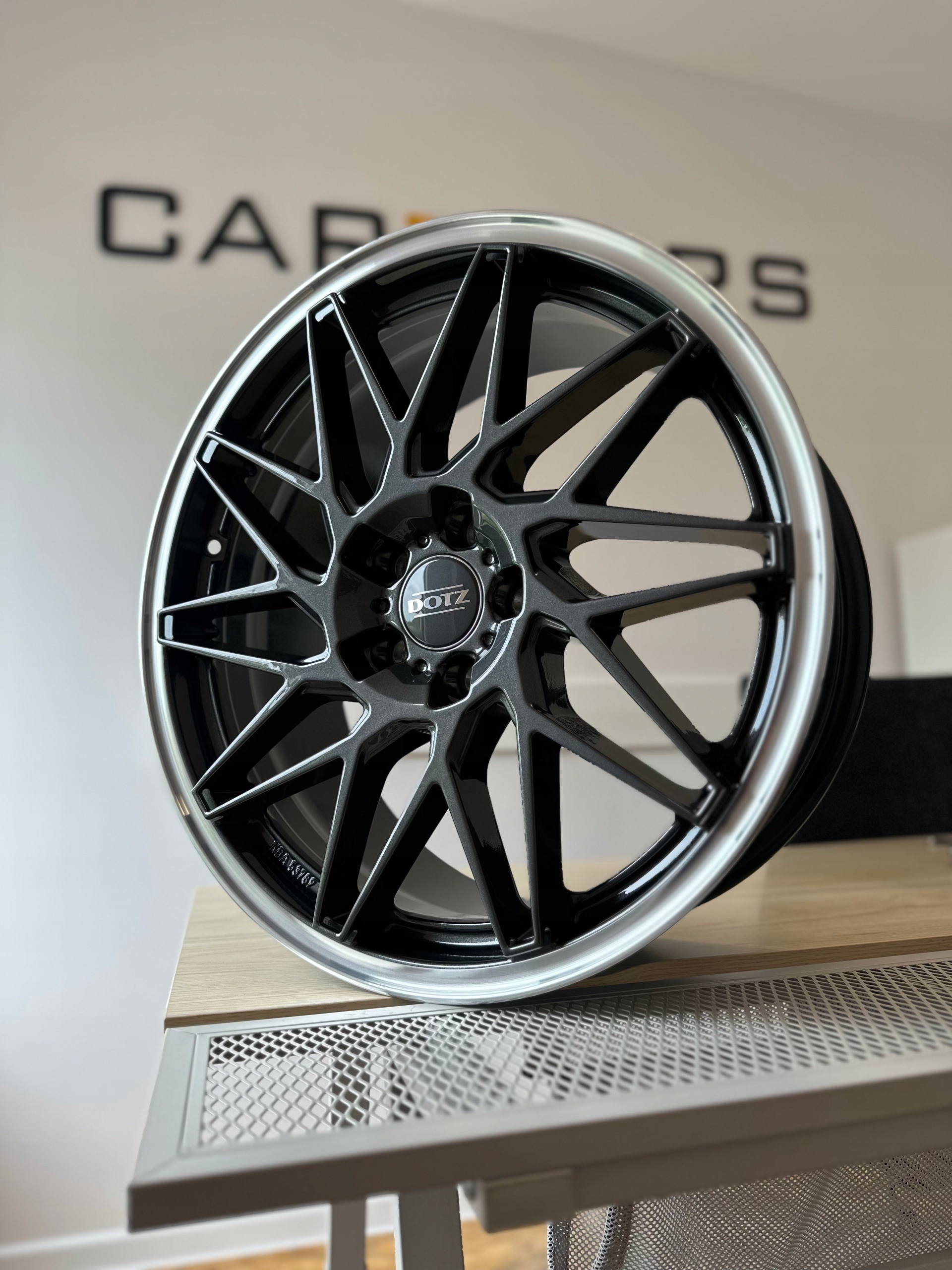 DUFA ブラック FG NYLON BLACK《D.A.T.E.》｜Goods（グッズ）｜フランドル（FLANDRE