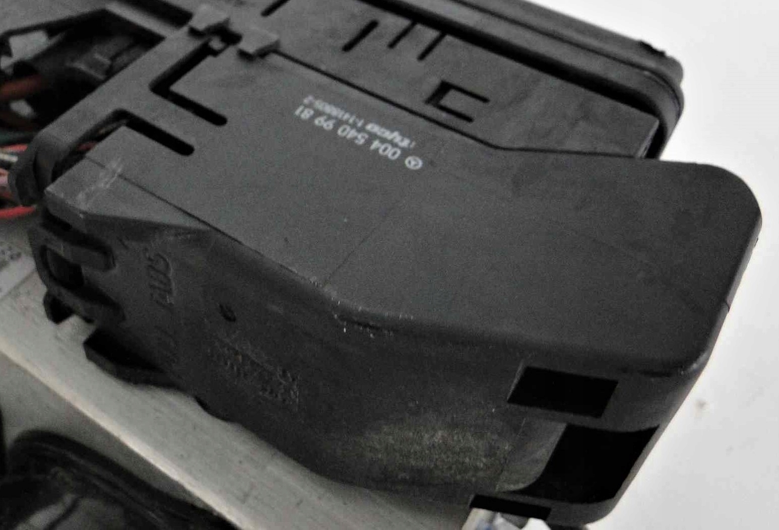 MERCEDES R KLASA W251 251 WTYCZKA POMPY ABS Car type Passenger cars