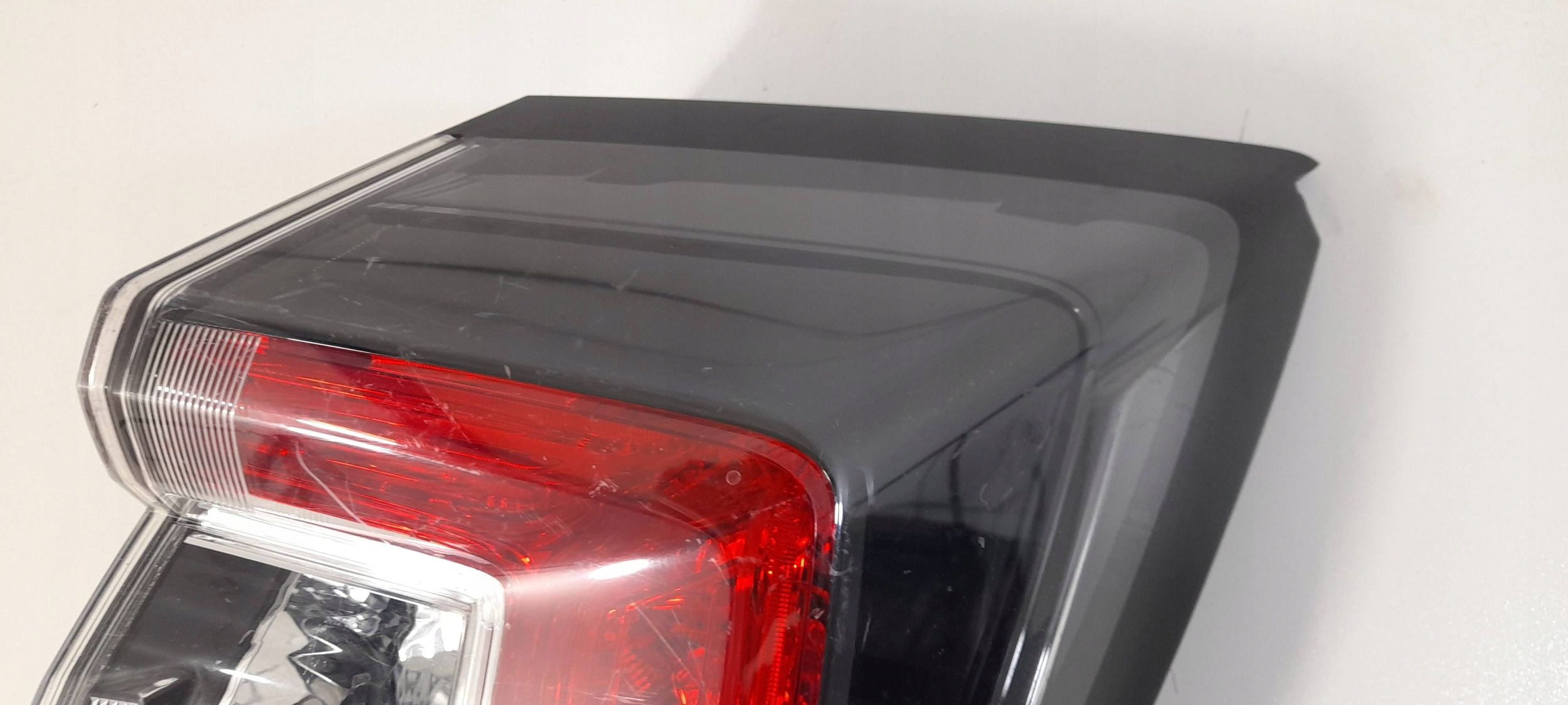 Honda Civic X Hatchback light rear right Stanley 3358 (R400)