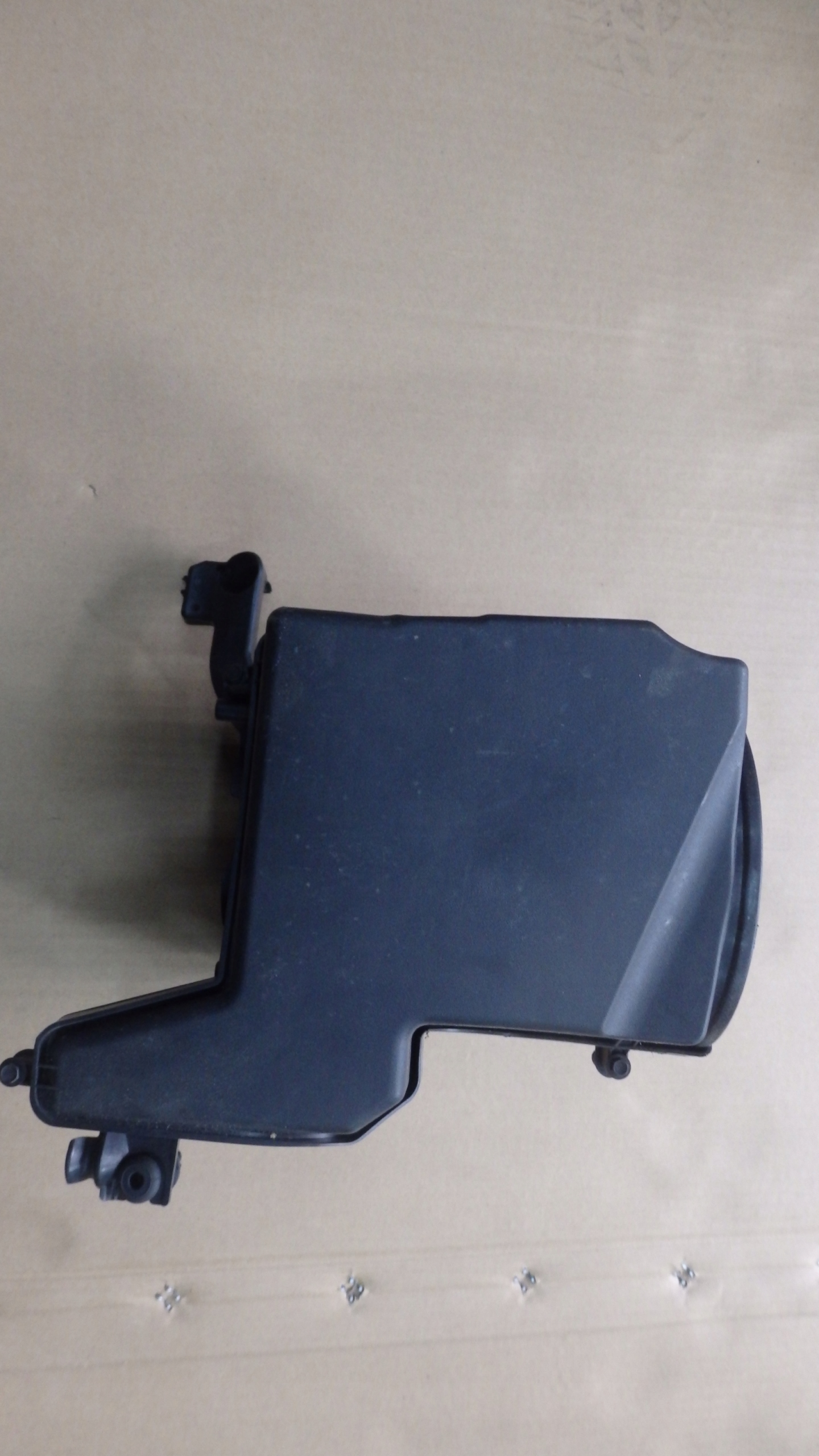 CV61-9600-DC - КОРПУС ПОВІТРЯНОГО ФІЛЬТРА ДЛЯ FORD FOCUS MK3 2.0 TDCI