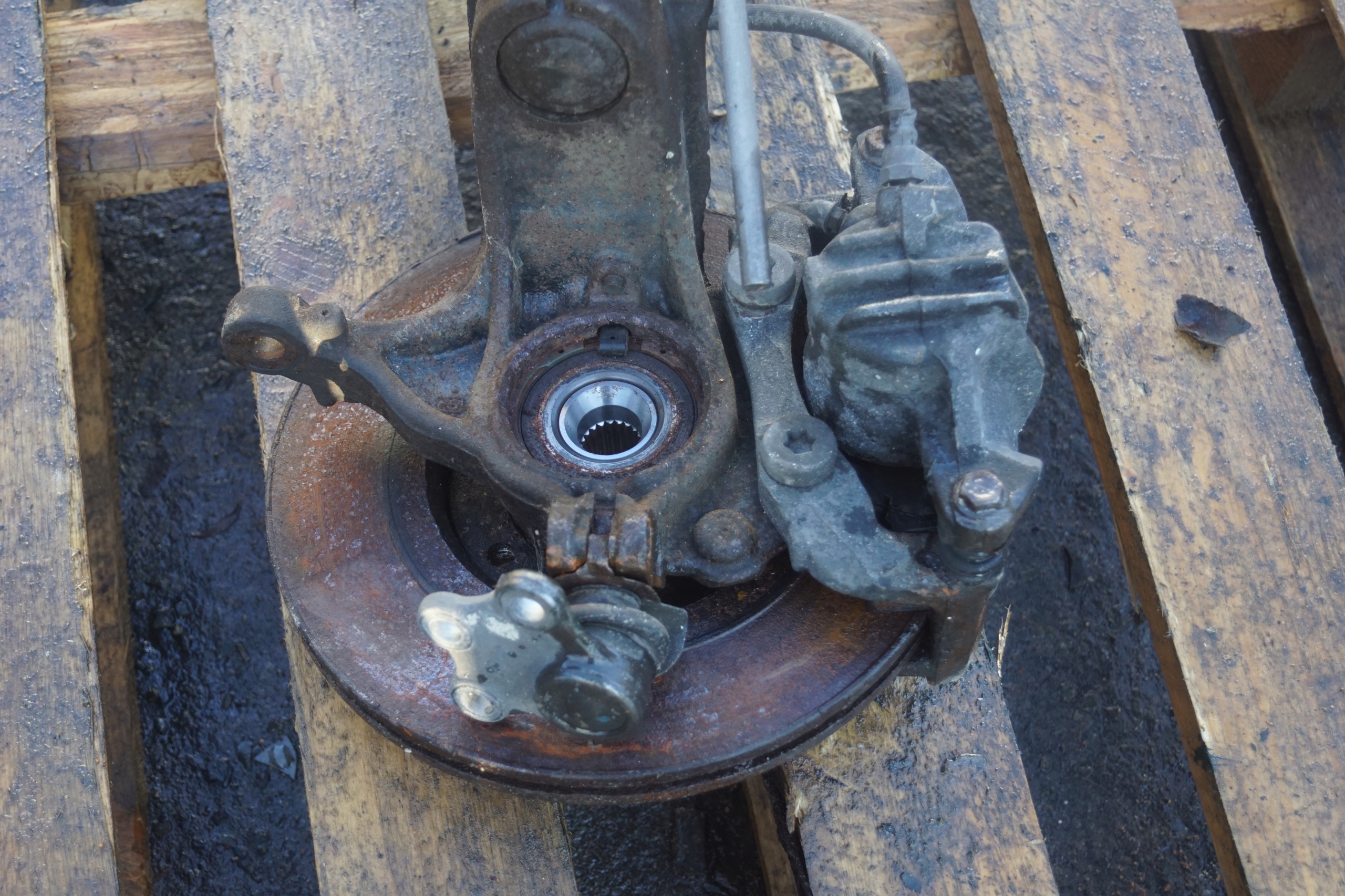 поворотный кулак CITROEN C4 CACTUS РЕСТАЙЛИНГ 1.2