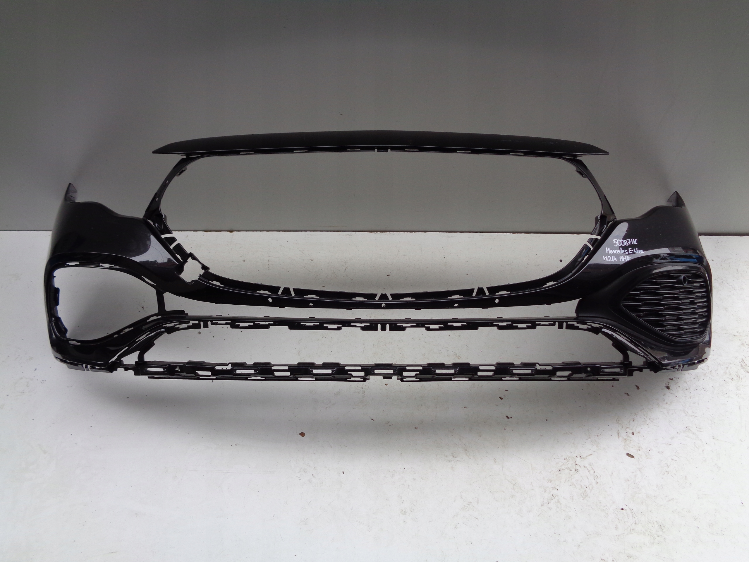 front bumper MERCEDES E-KLASA W214 AMG NR 50087