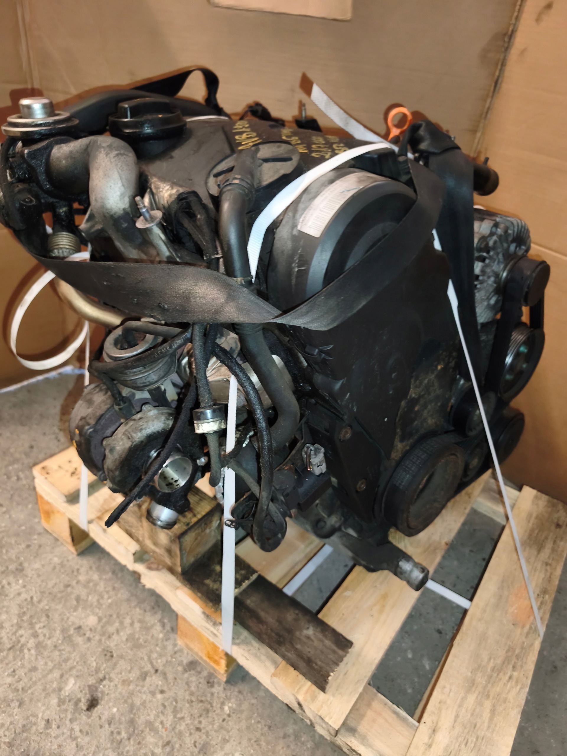 engine 1.9TDI AVB longitudinal complete PASSAT AUDI A4 DO MONTAZU FILM Z PRACY