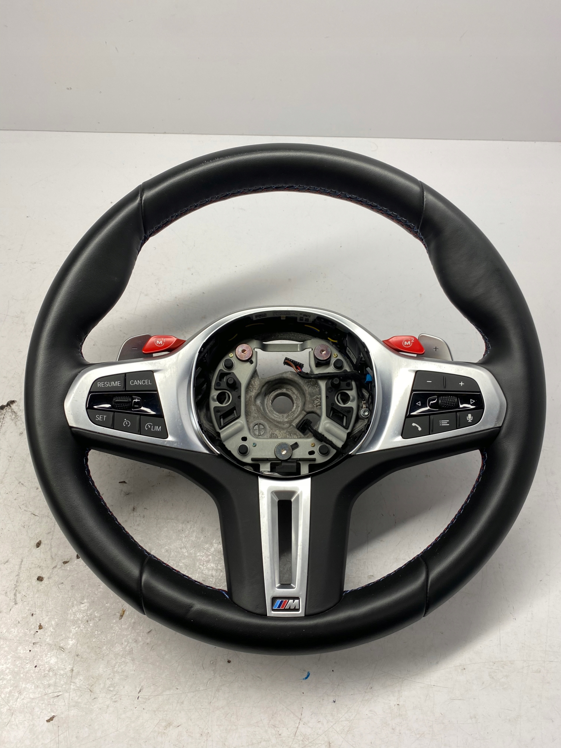 BMW M8 F92 steering wheel, with shifting