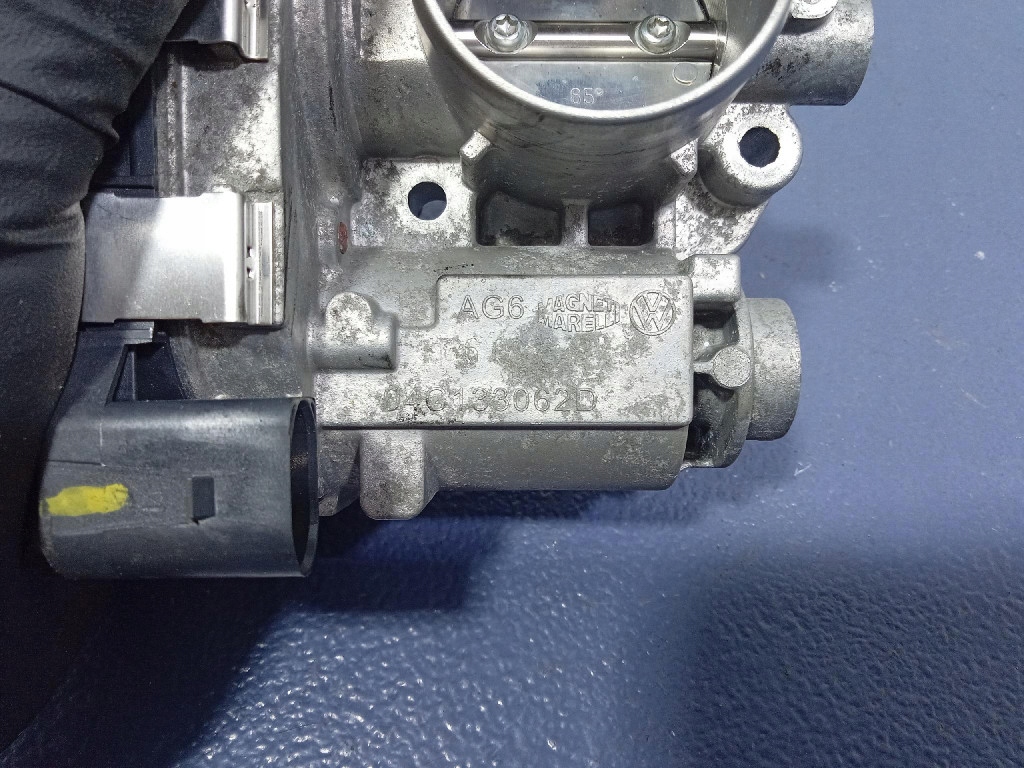 vw UP seat MII SKODA CITIGO 1.0 12V ДРОССЕЛЬНАЯ ЗАСЛОНКА 04G133062D