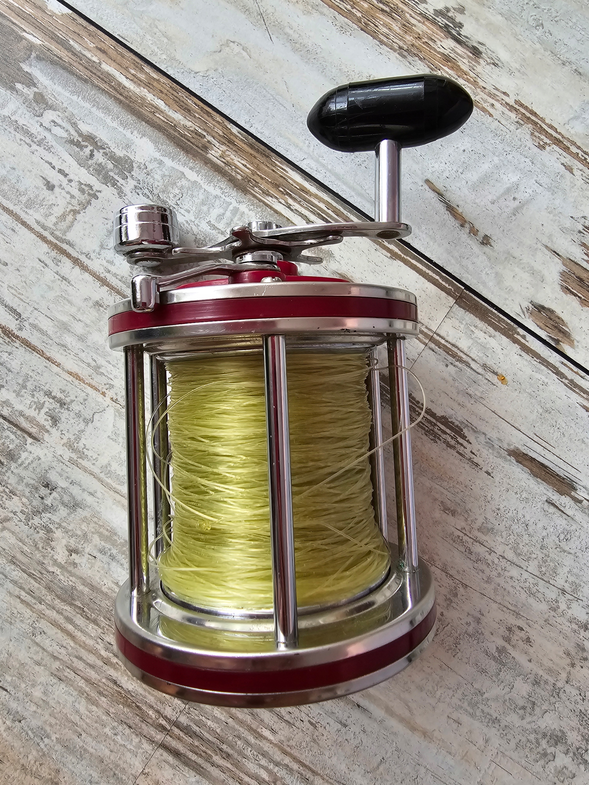 KOŁOWROTEK MULTIPLIKATOR RYBY WĘDKARSTWO SHAKESPEARE NO. 2152 Model 2152