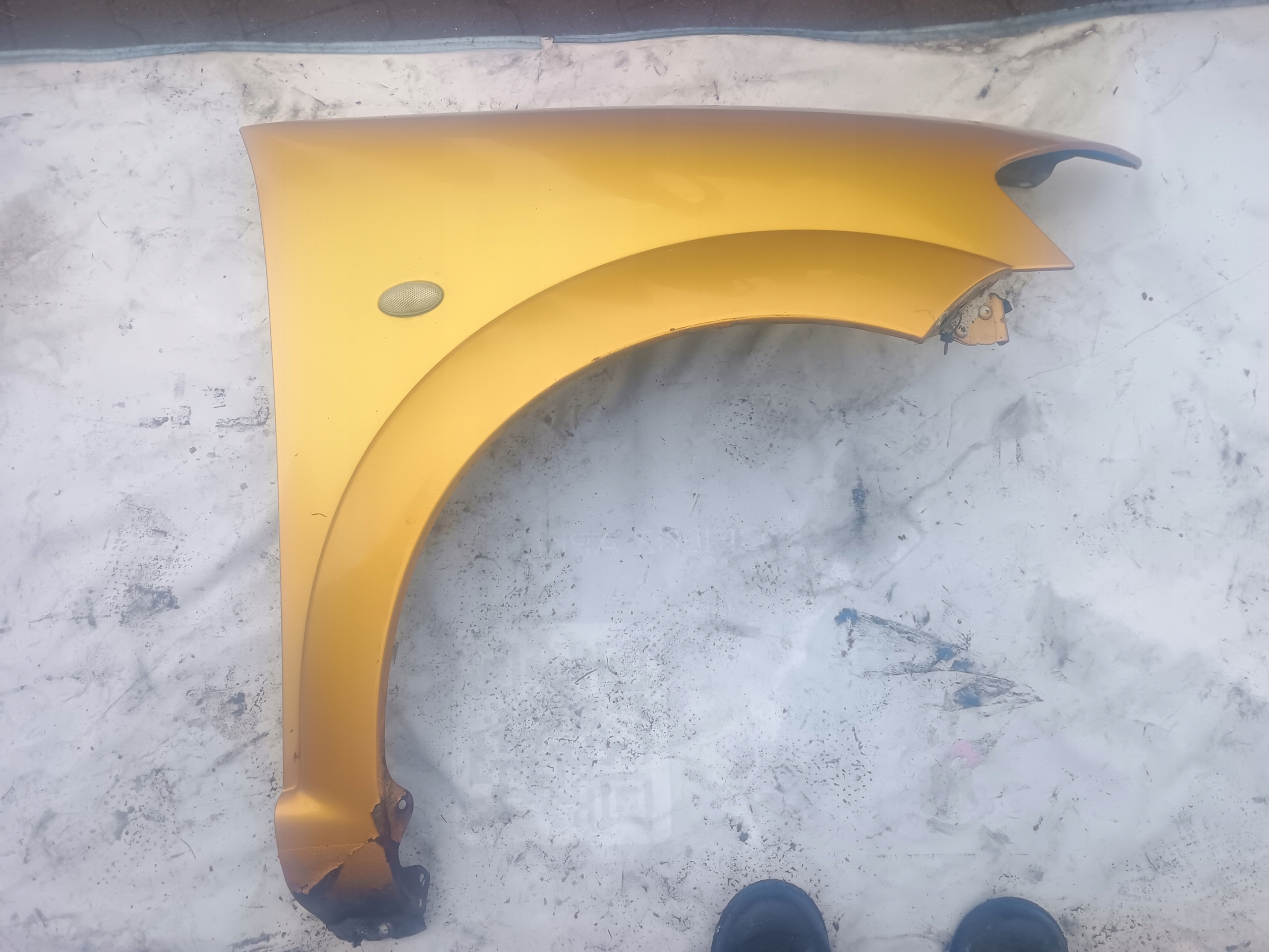 fender front right CITROEN C3