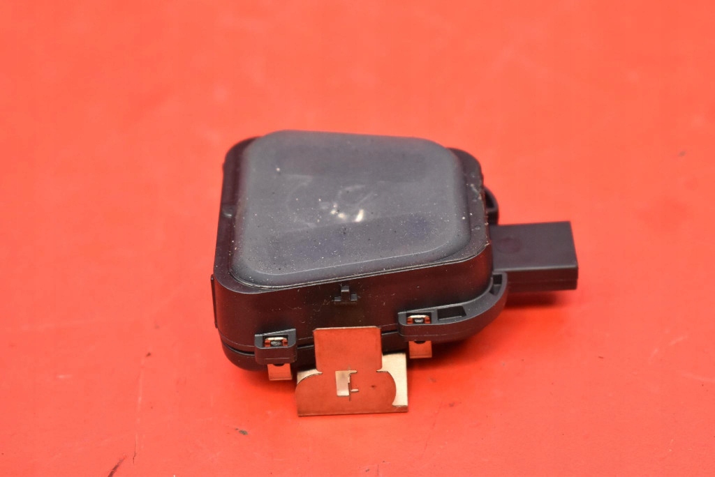 sensor SENSOR rain CPLA-17D547-AH JAGUAR XE X760 14-19