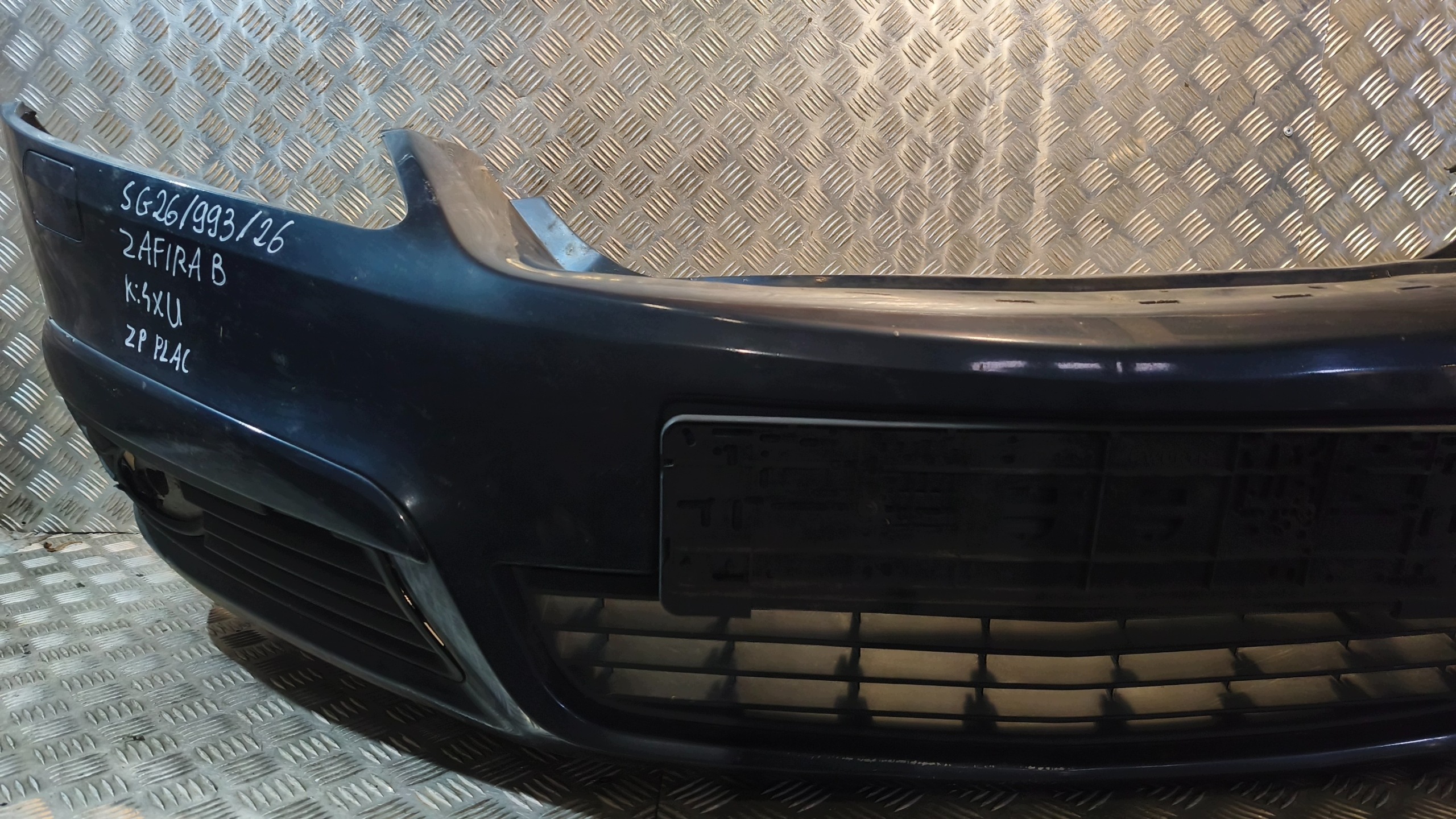 front bumper OPEL ZAFIRA B 2006r K: 4XU