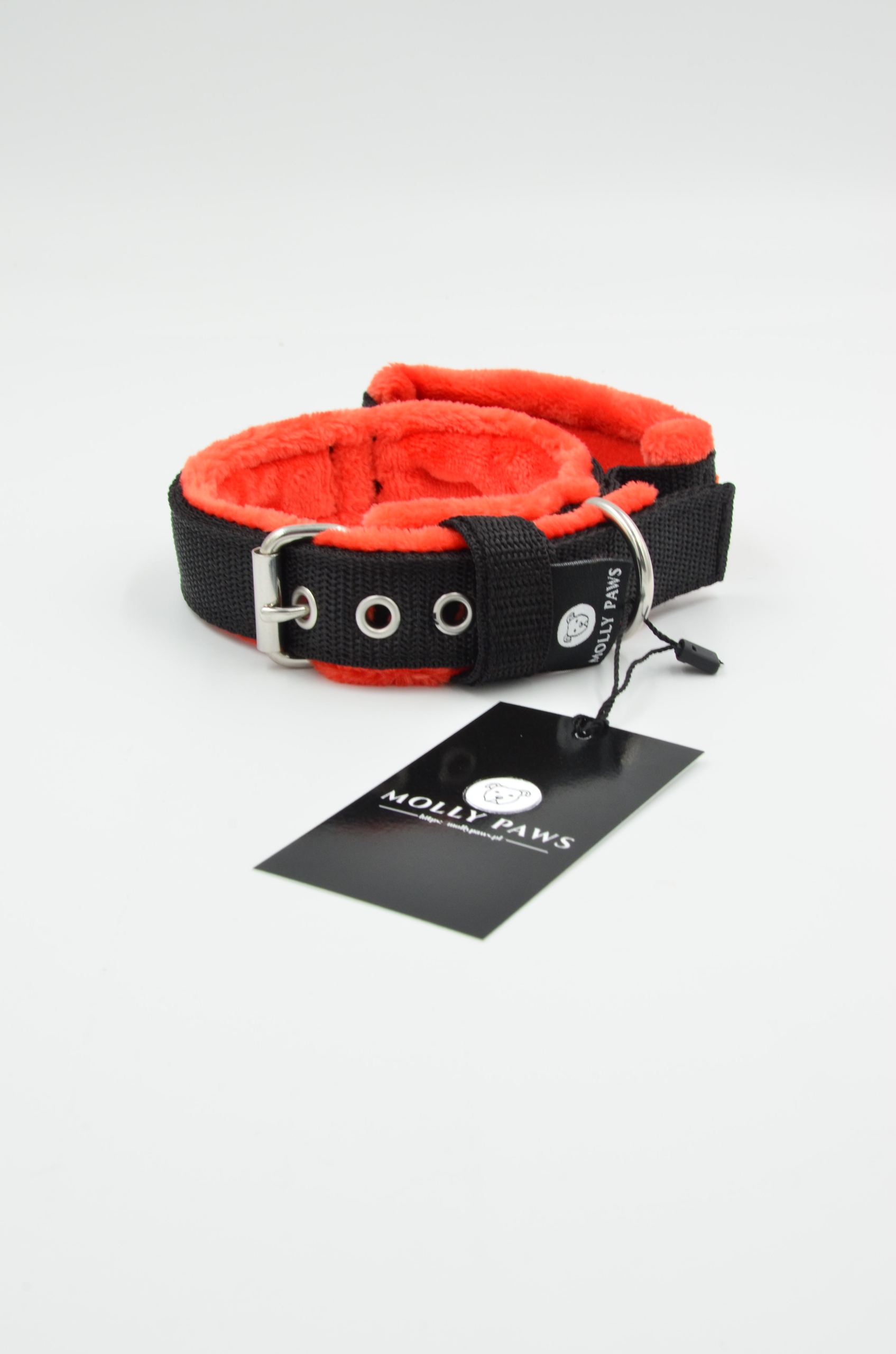 Levně Obojek s rukojetí o šířce 2,5 cm, velikost 27-32 cm