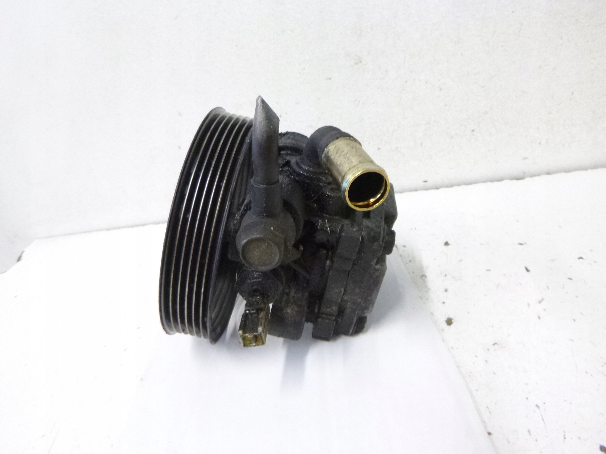 servo pump Mazda 3 BK 1.3 03-09r. KYB