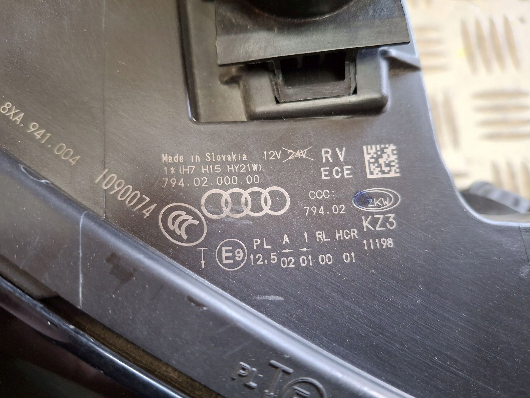 light right front AUDI A1 LIFT 2014R-> 8XA941004 EUROPA