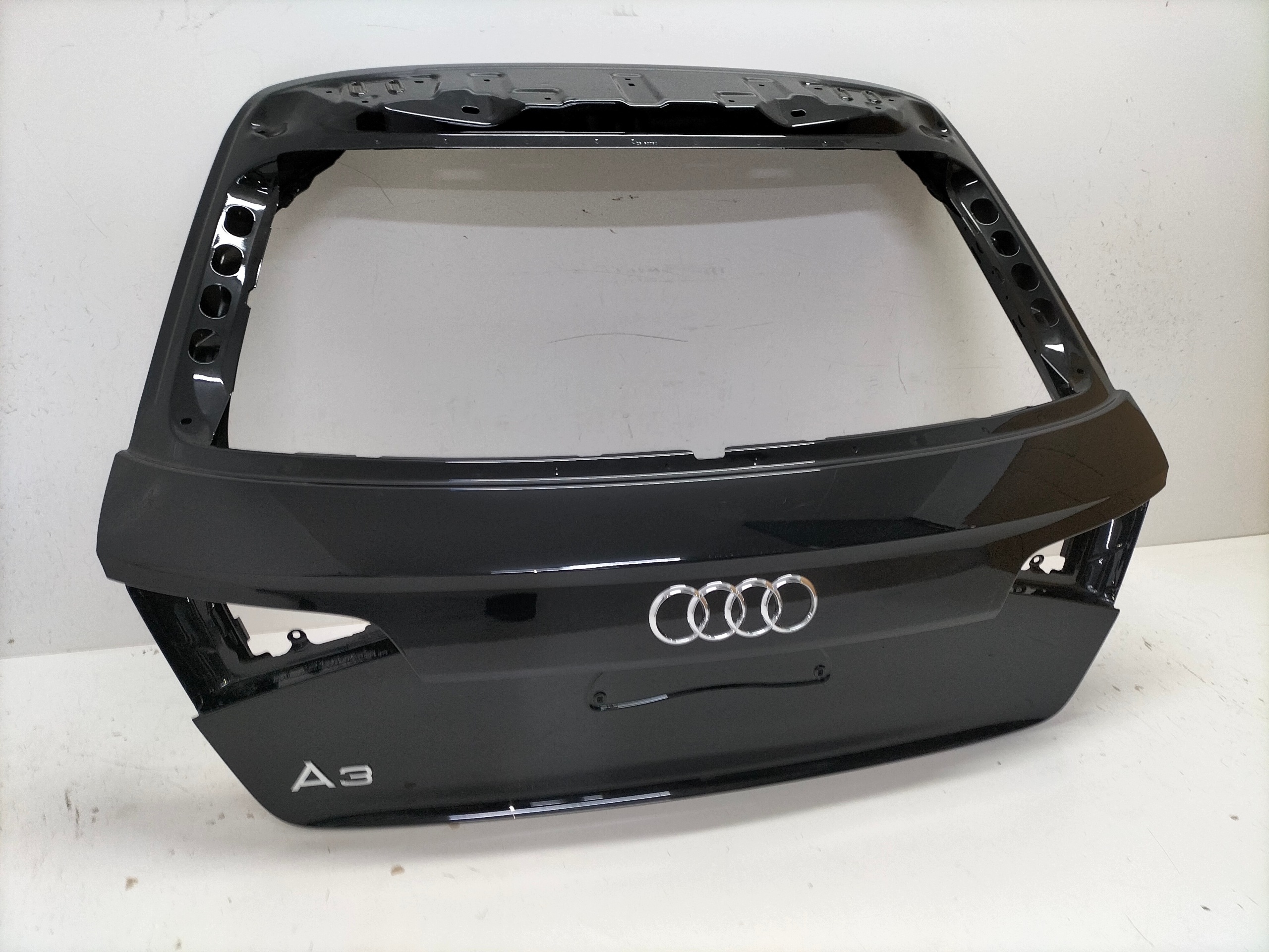 boot doors boot rear part AUDI A3 8V4 12- SPORTBACK 5drzwi