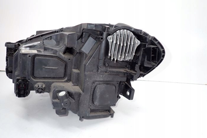 MERCEDES W246 B-class LED PERFORMANCE 15- reflektor right light A2469066201