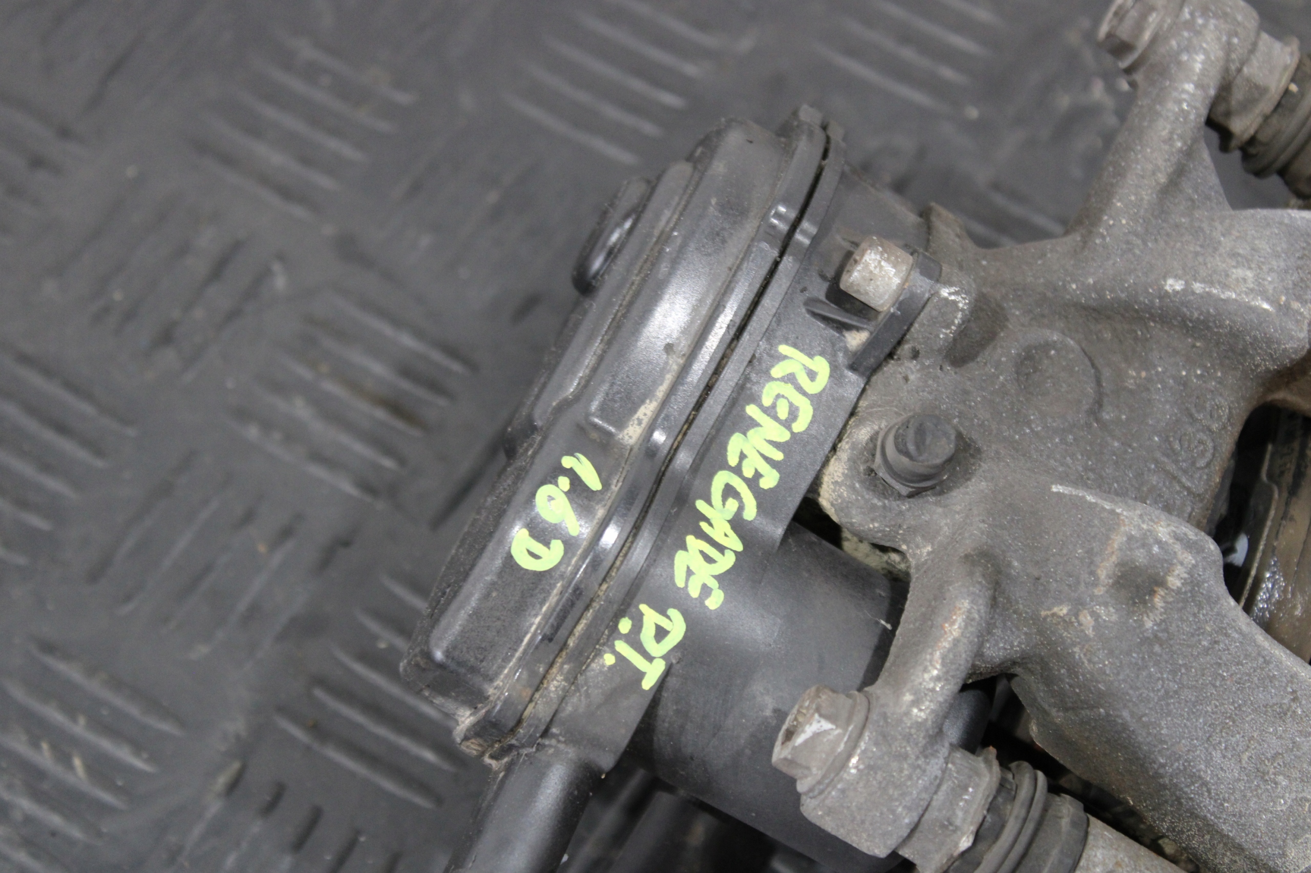 caliper brake right rear part rear JEEP RENEGADE 1,6 MJ
