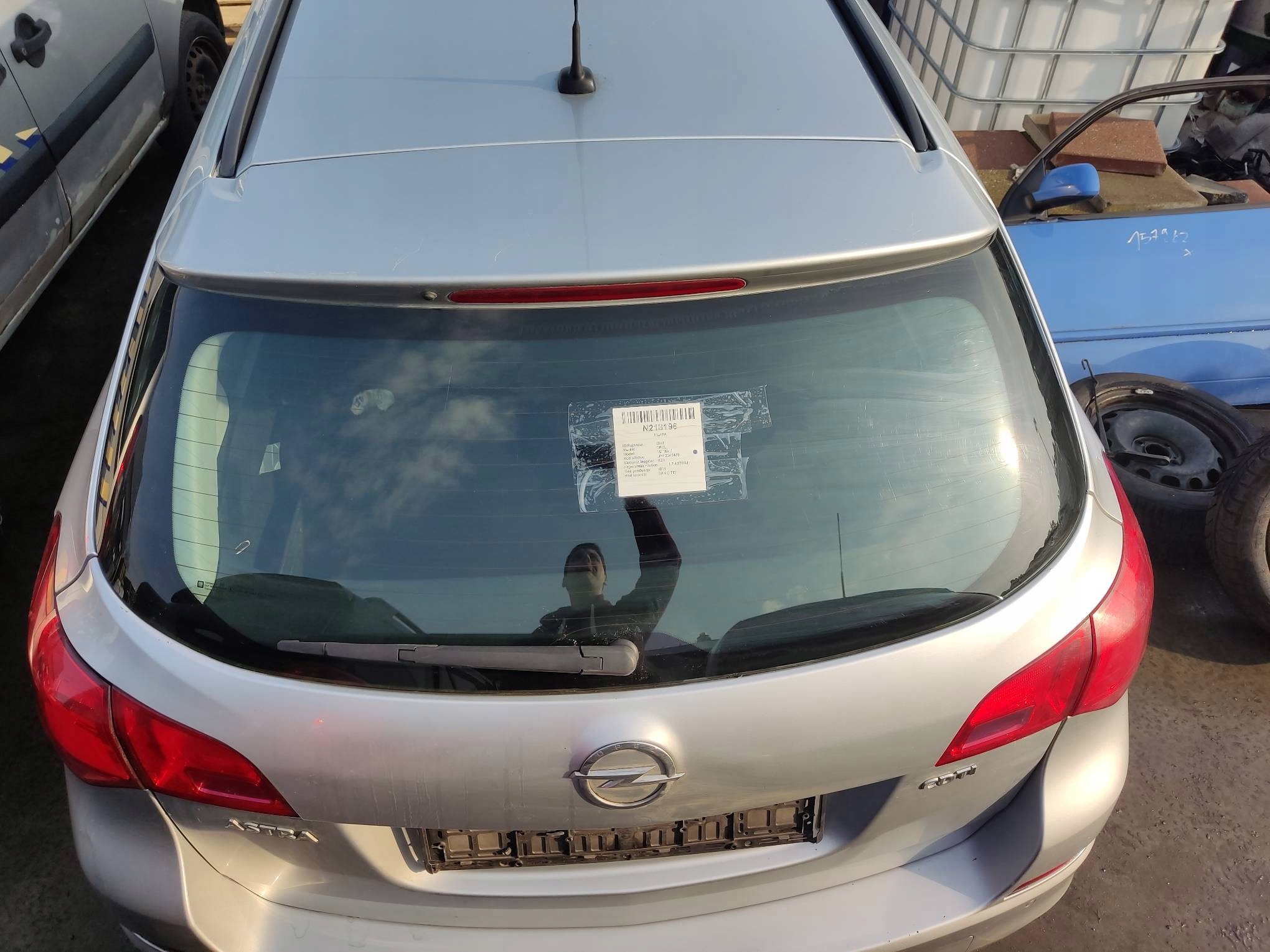 trunk door Z176 OPEL ASTRA J