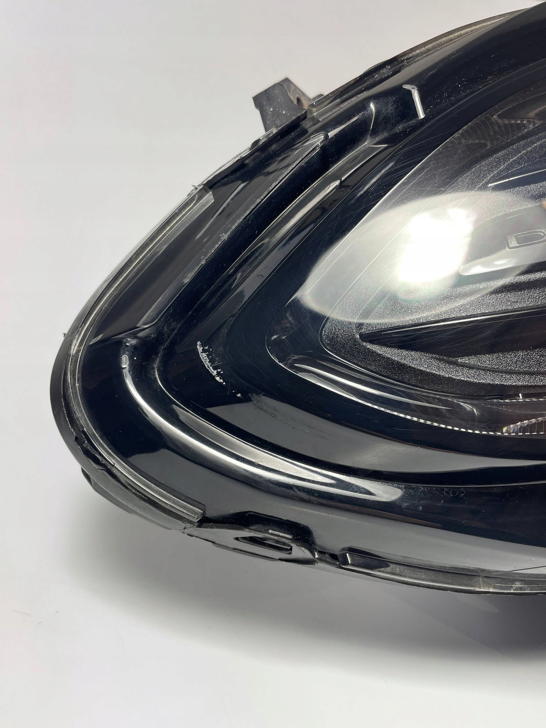 Dodge Charger 2015+ reflektor light front right front LED