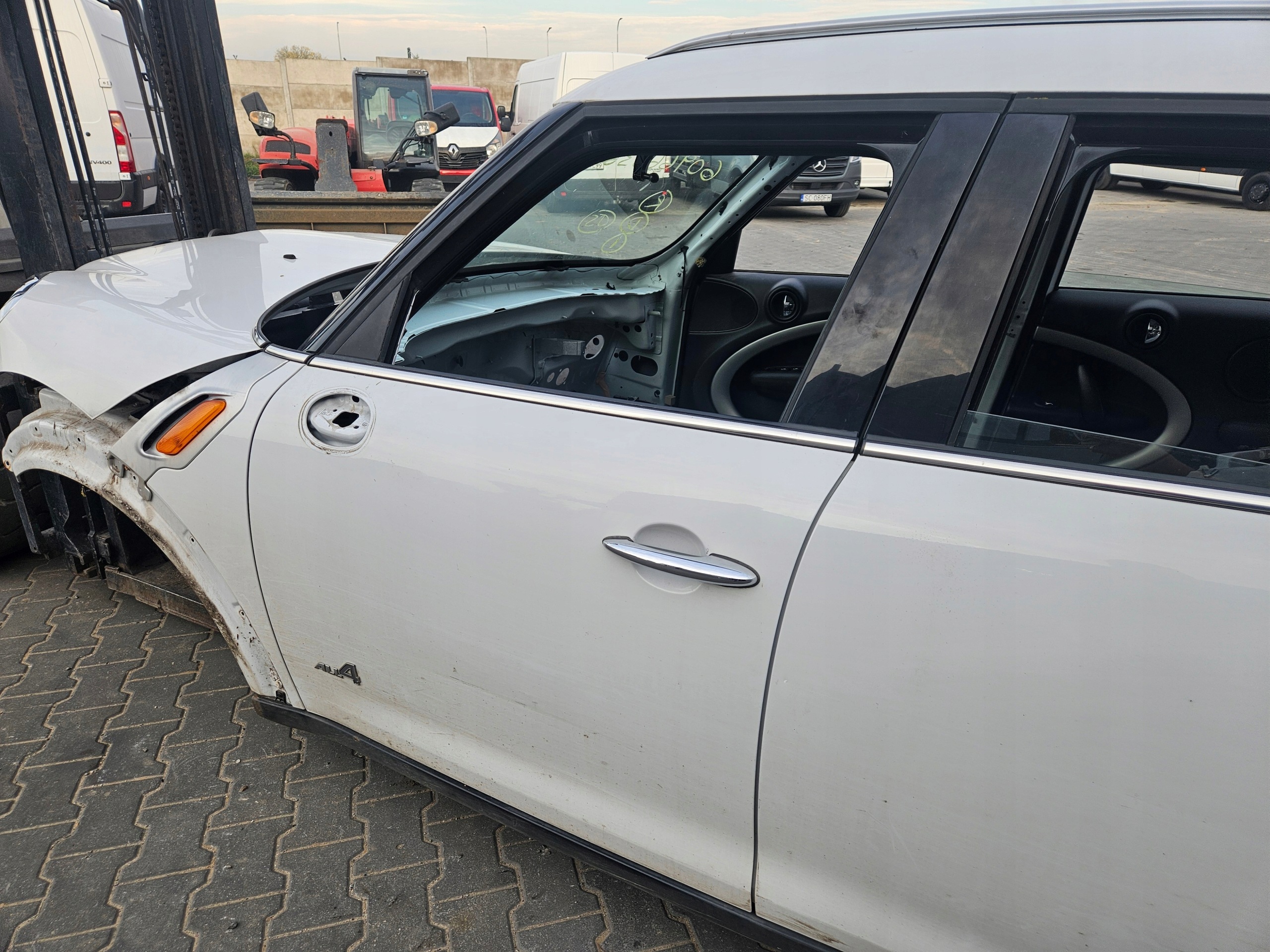 door front left MINI COUNTRYMAN R60 code B15