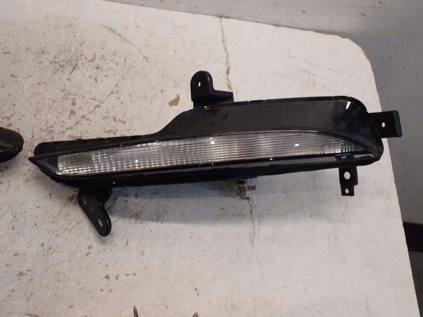 indicator left RENAULT MEGANE IV 2016- 261354958