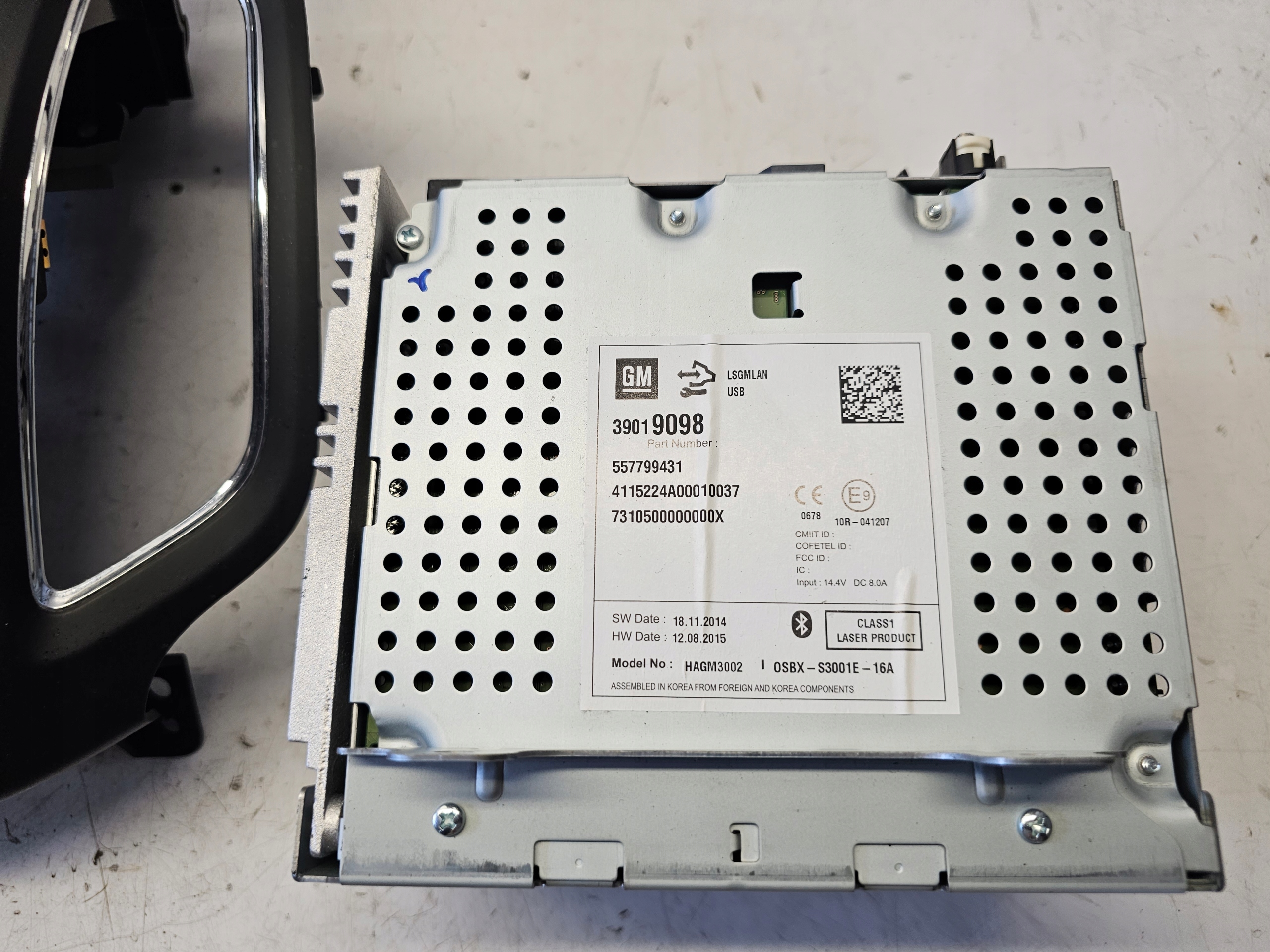 OPEL ZAFIRA C RADIO CD 400 PLUS Z BLUETOOTH 39019098