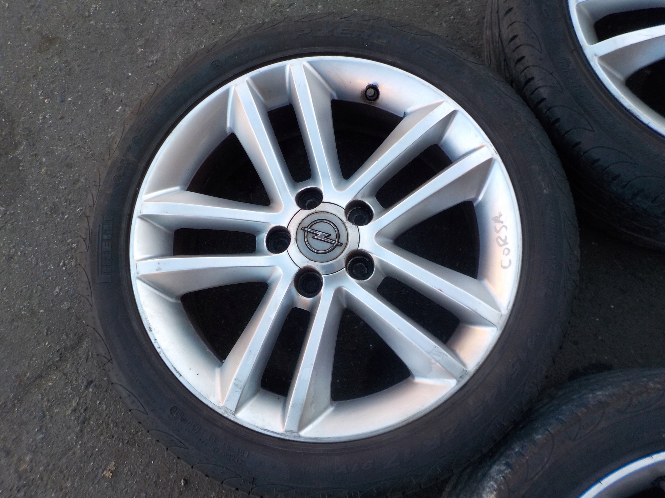 discs aluminium 17'' opel corsa d 2008r 13212361