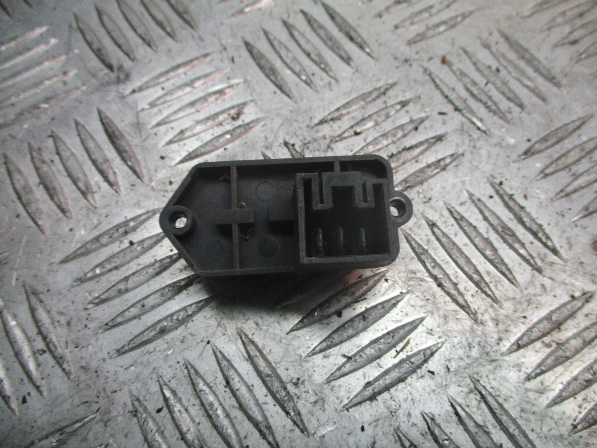 REZYSTOR DMUCHAWY FIAT CINQUECENTO 1R0K2R5K