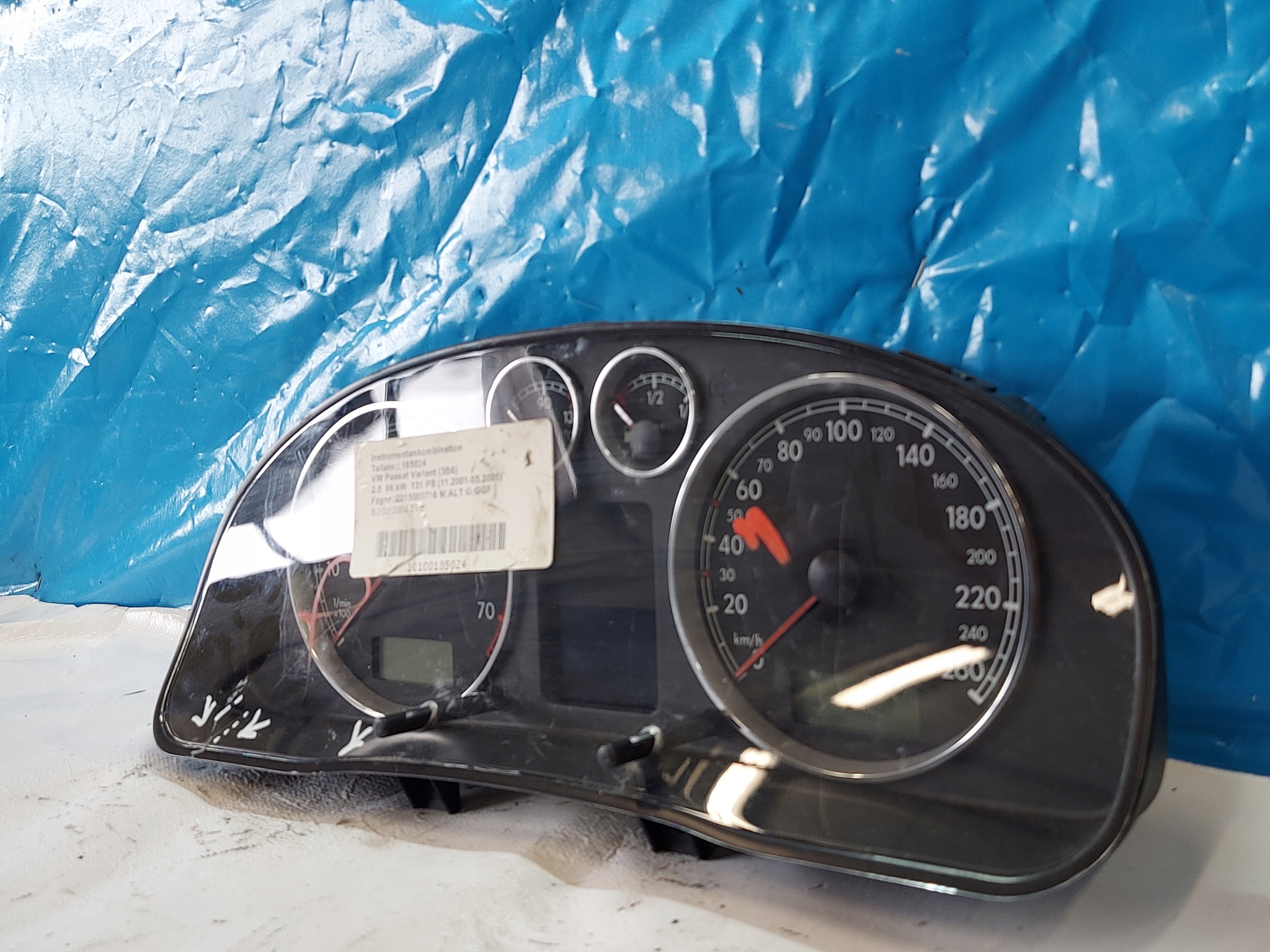 dials clock PASSAT B5 FL 1.9 TDI 3B0920829