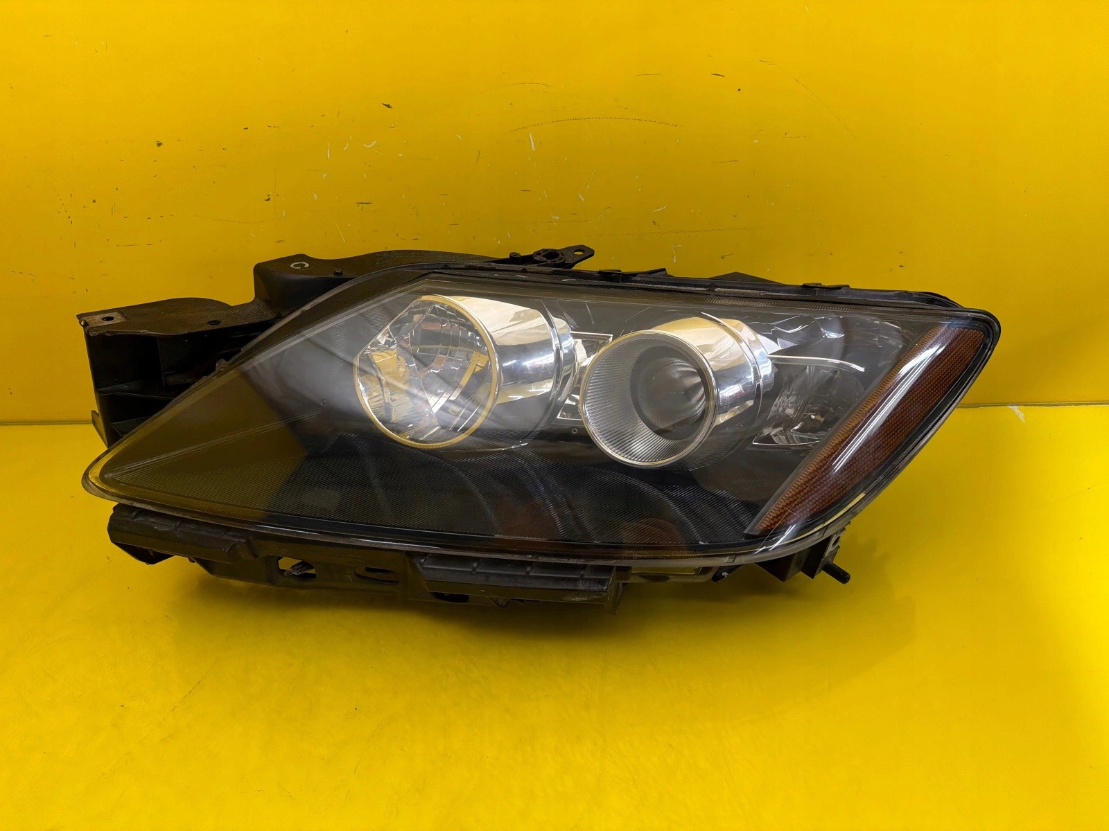 light left front Mazda CX7 CX-7 Xenon
