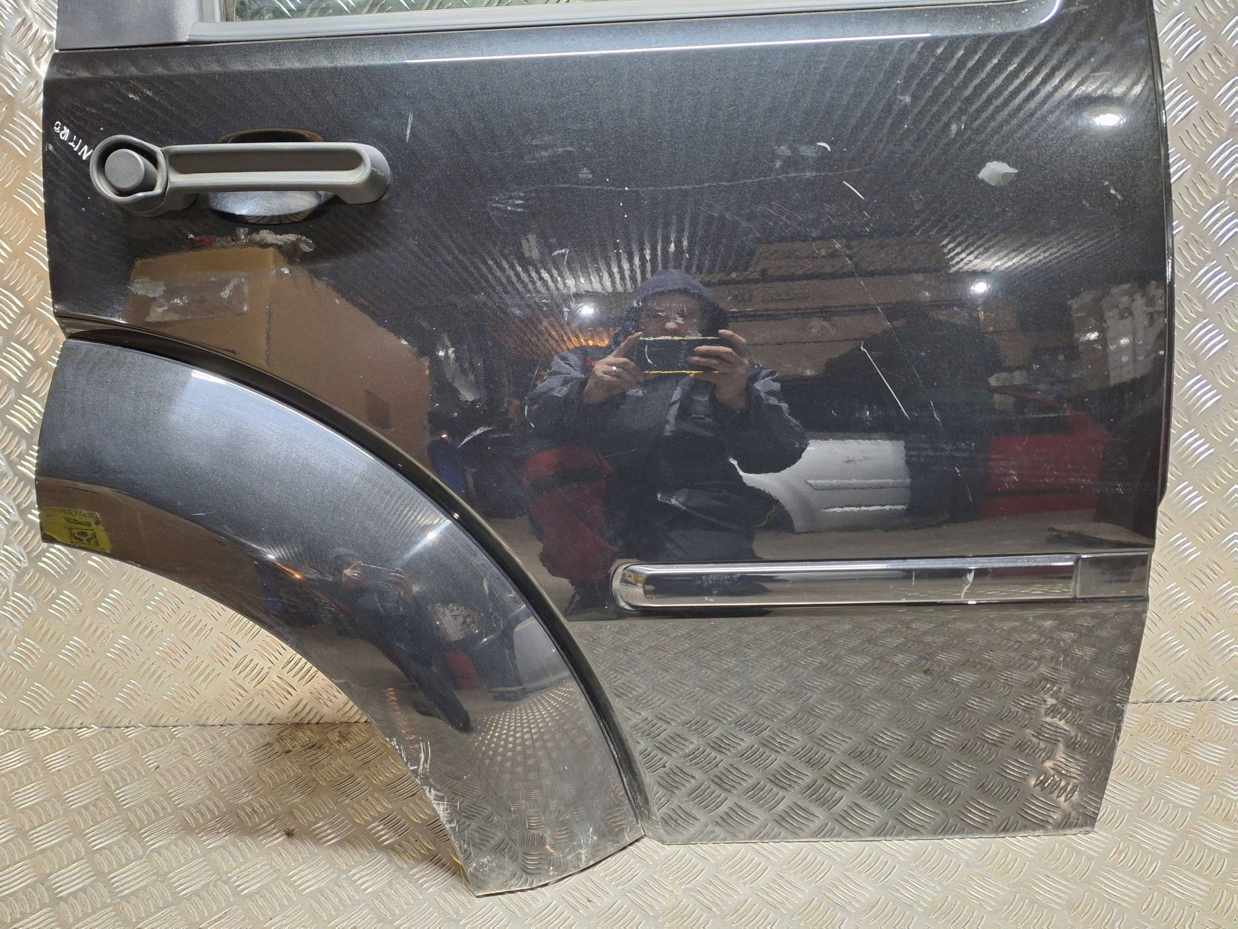 door right rear part rear. DODGE NITRO 06-11 complete