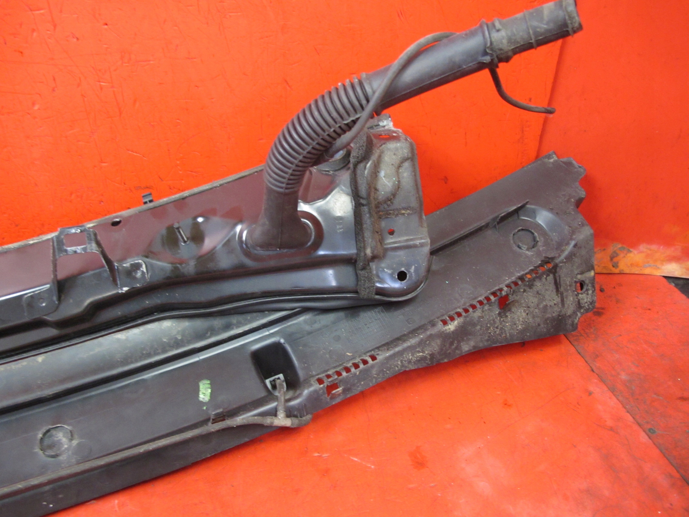 TRAFIC II VIVARO A torpedo upper lower KOMPLET