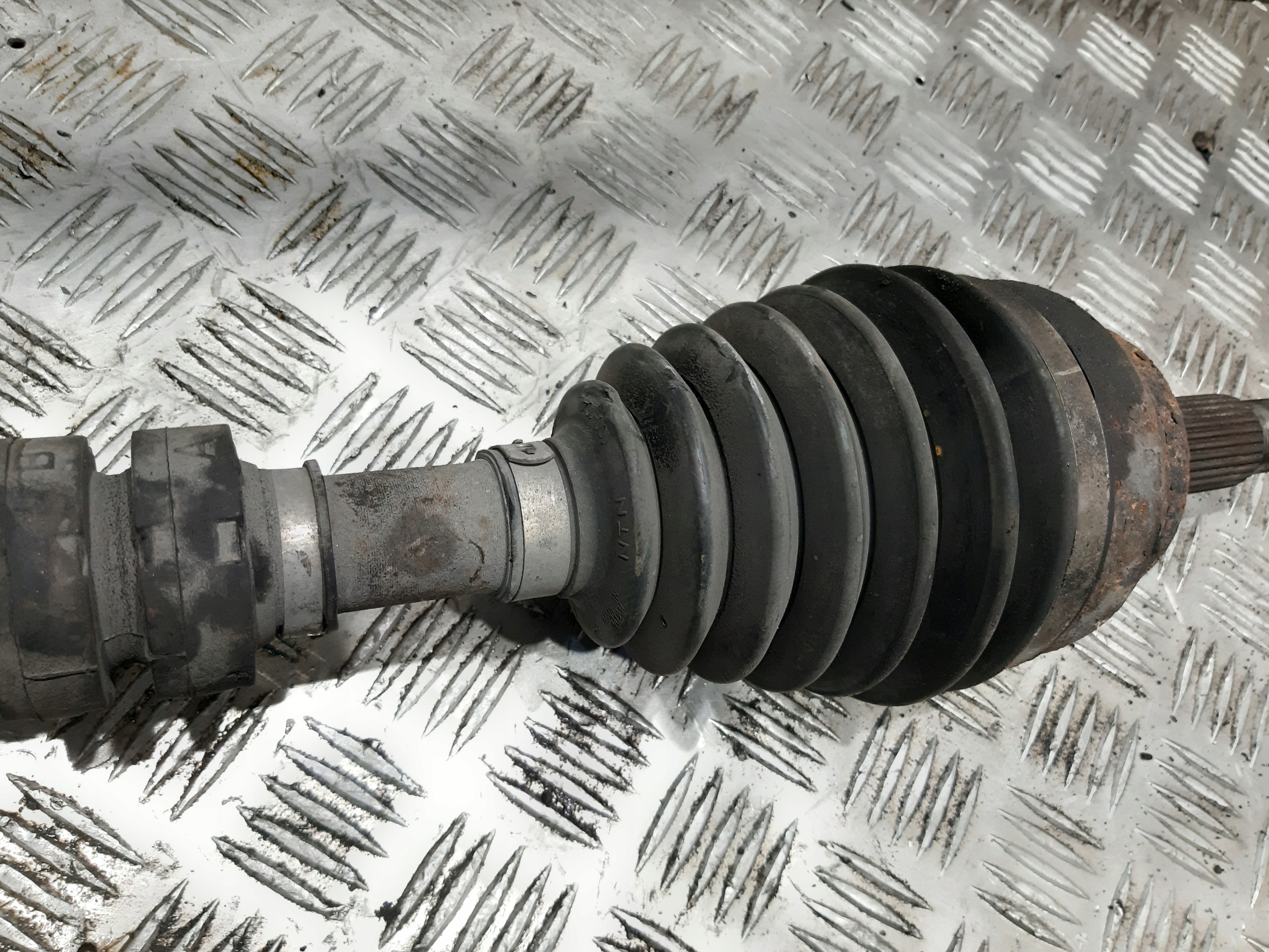 semi-axis left front NISSAN MURANO Z50 3.5 V6 171KW