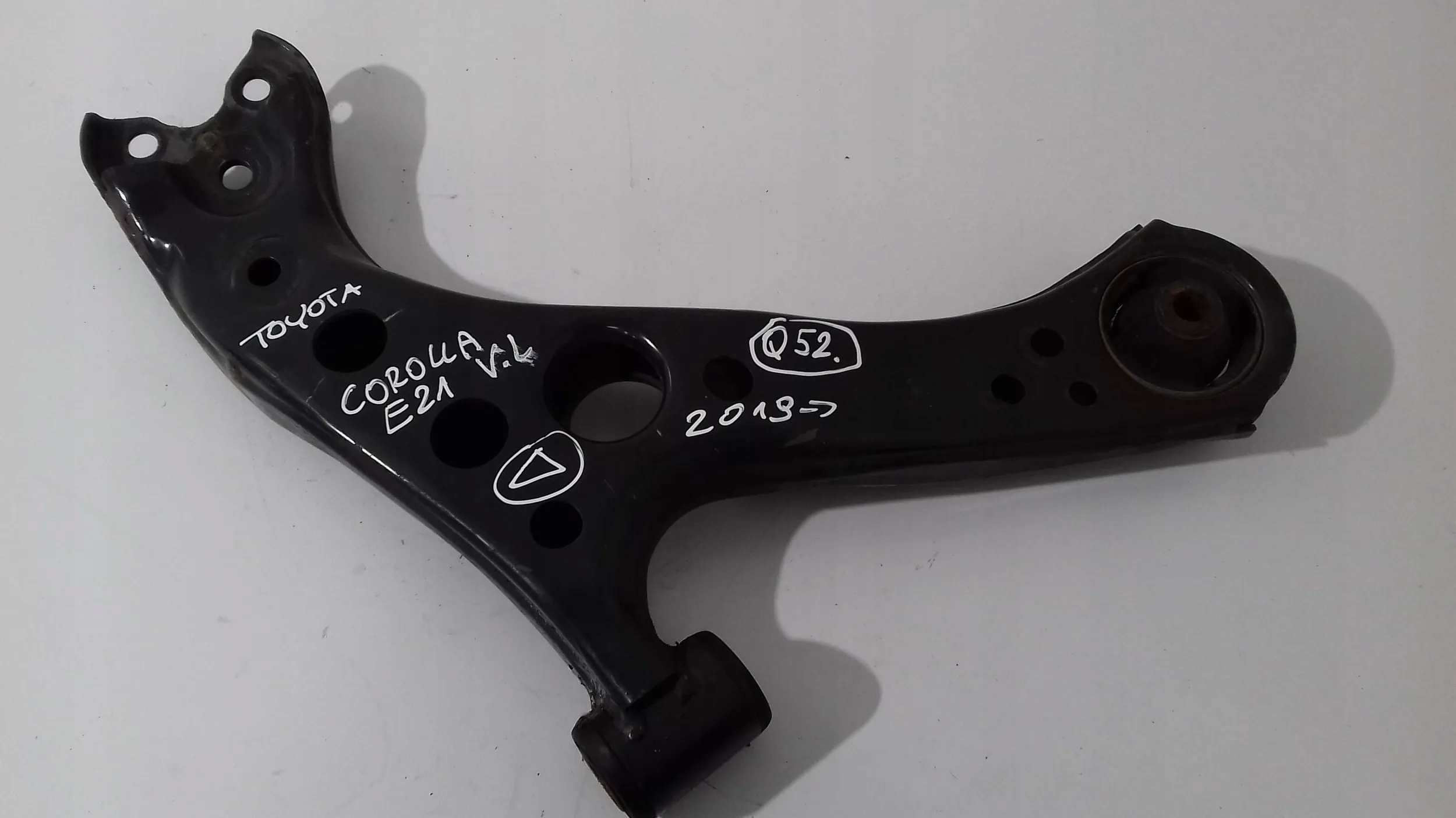 Toyota Corolla E210 E21 2020 Querlenker links vorne