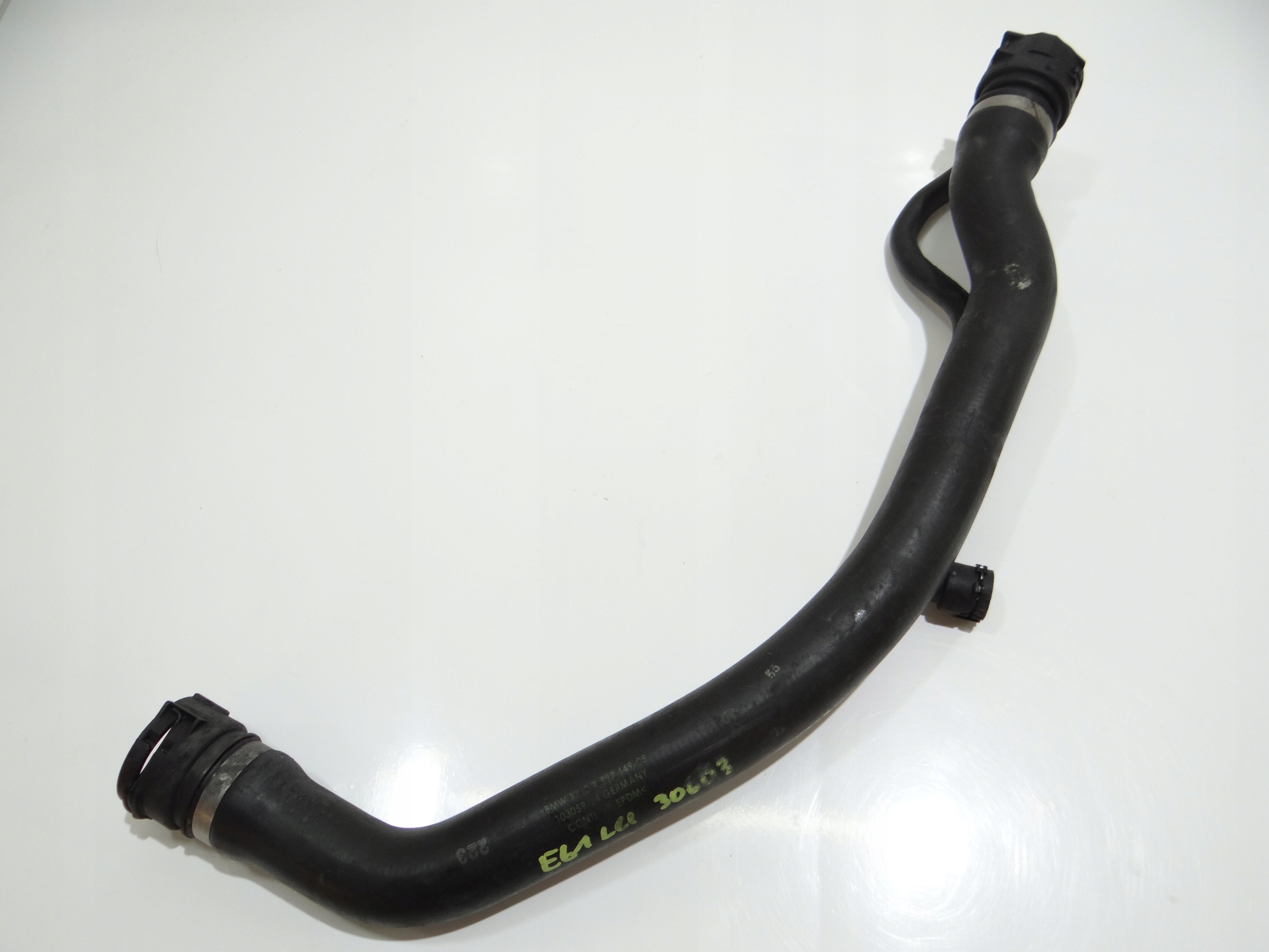 prijenos crijevo vode BMW E60 E61 306D3 OE 7787449 (4642161)