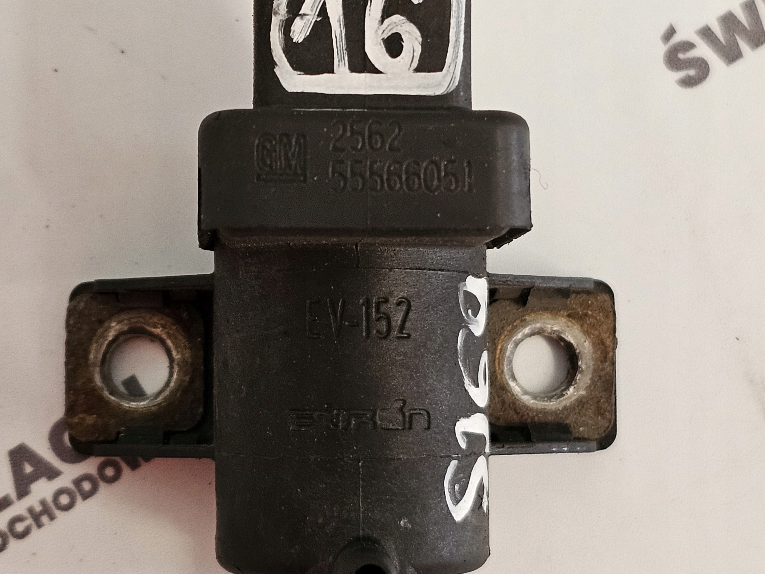 insignia 2.0 A20DTH 140KM 14r клапан давления 55566051