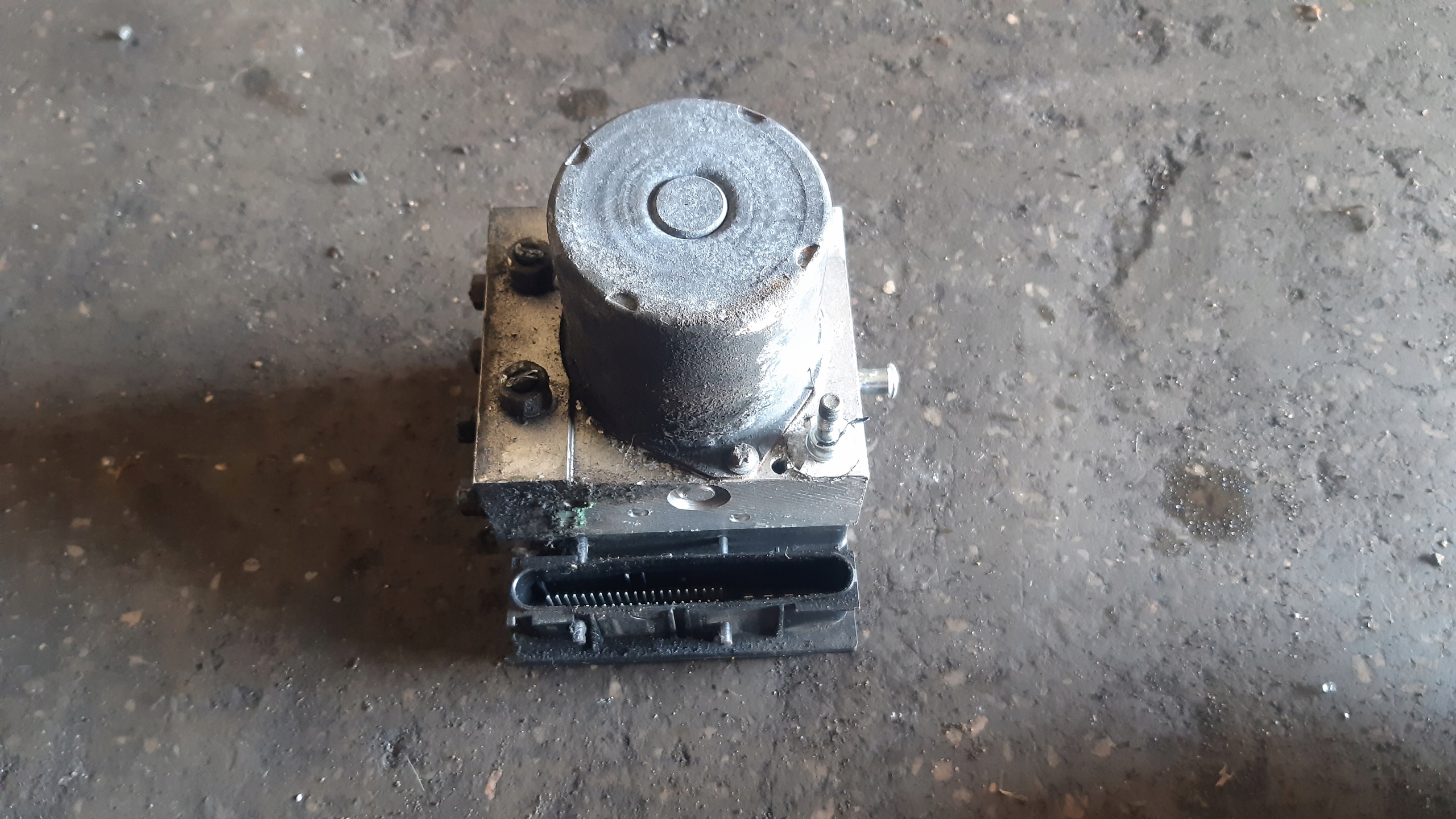 насос abs subaru Forester III 0265951123