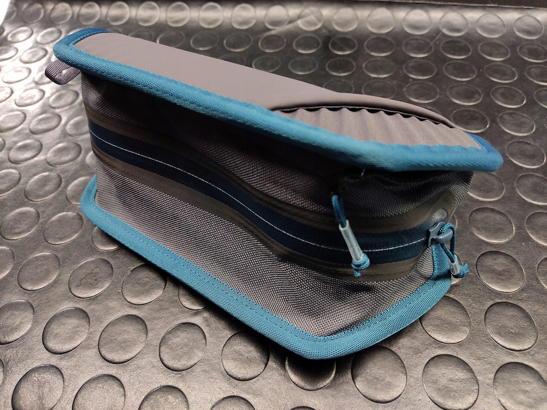 Torba FIDLOCK Essential na ramę M niebieska Model Essential M niebieska