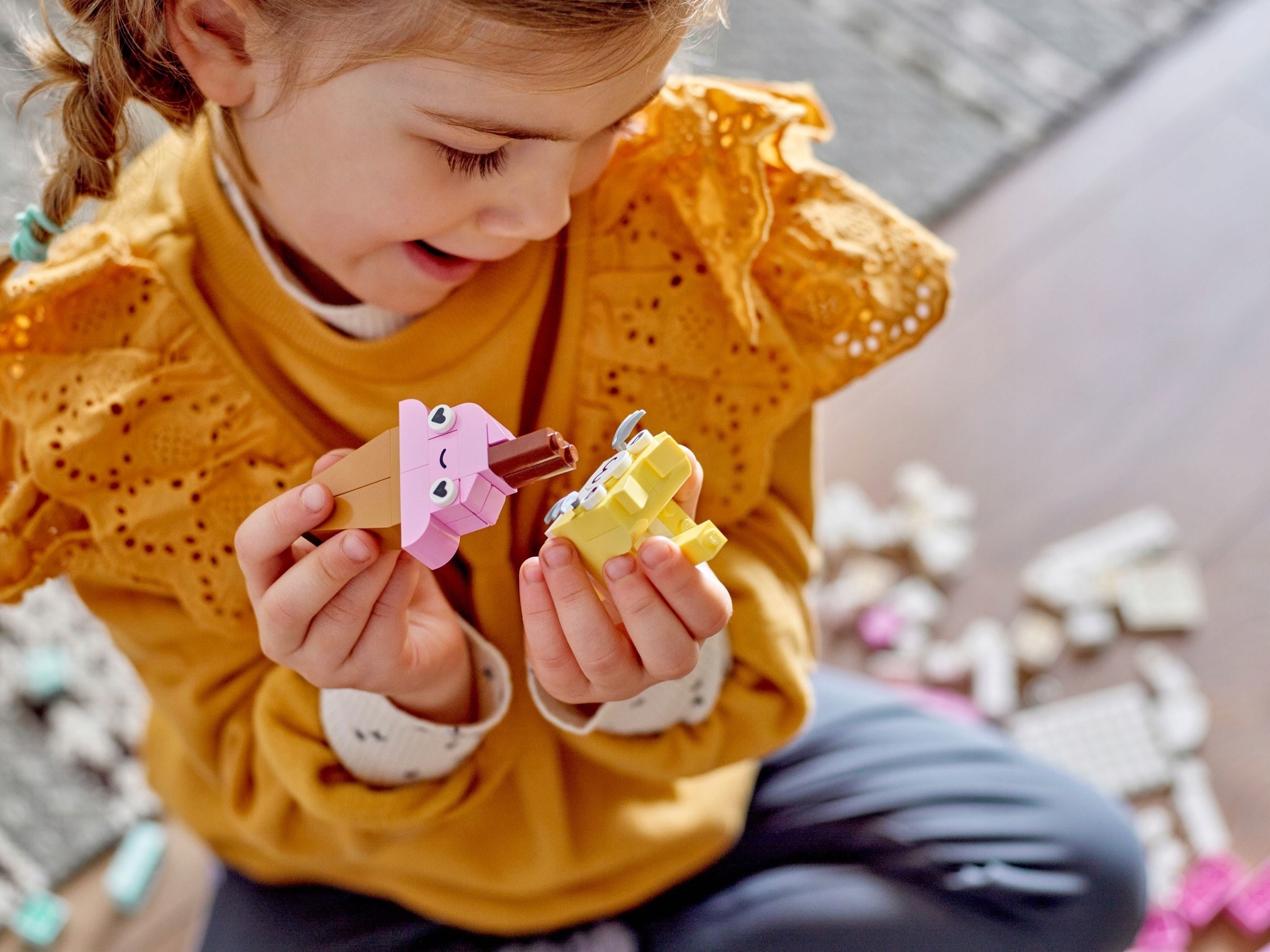 LEGO CLASIC 11028 PASTELOWE KLOCKI DLA DZIEWCZYNKI + TORBA LEGO Liczba elementów 333 szt.