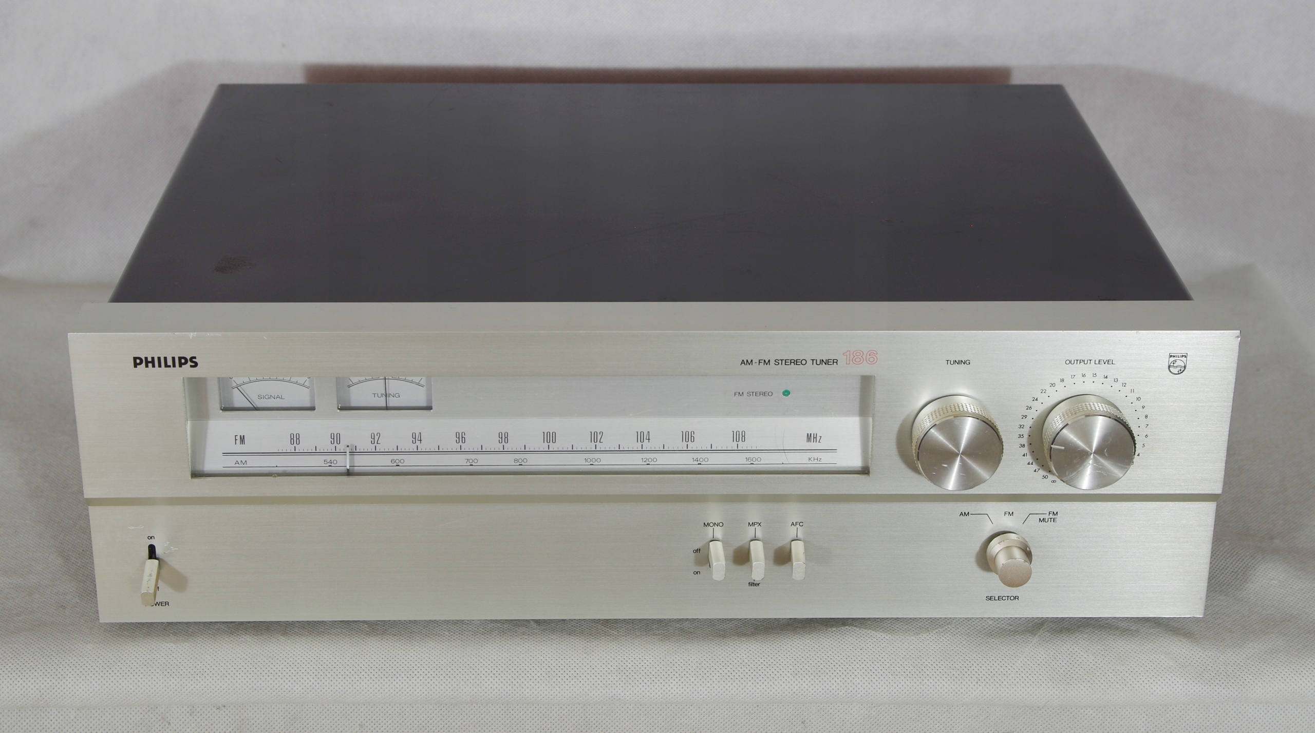 Philips AH-186, dobry Analogowy Tuner vintage Model AH-186