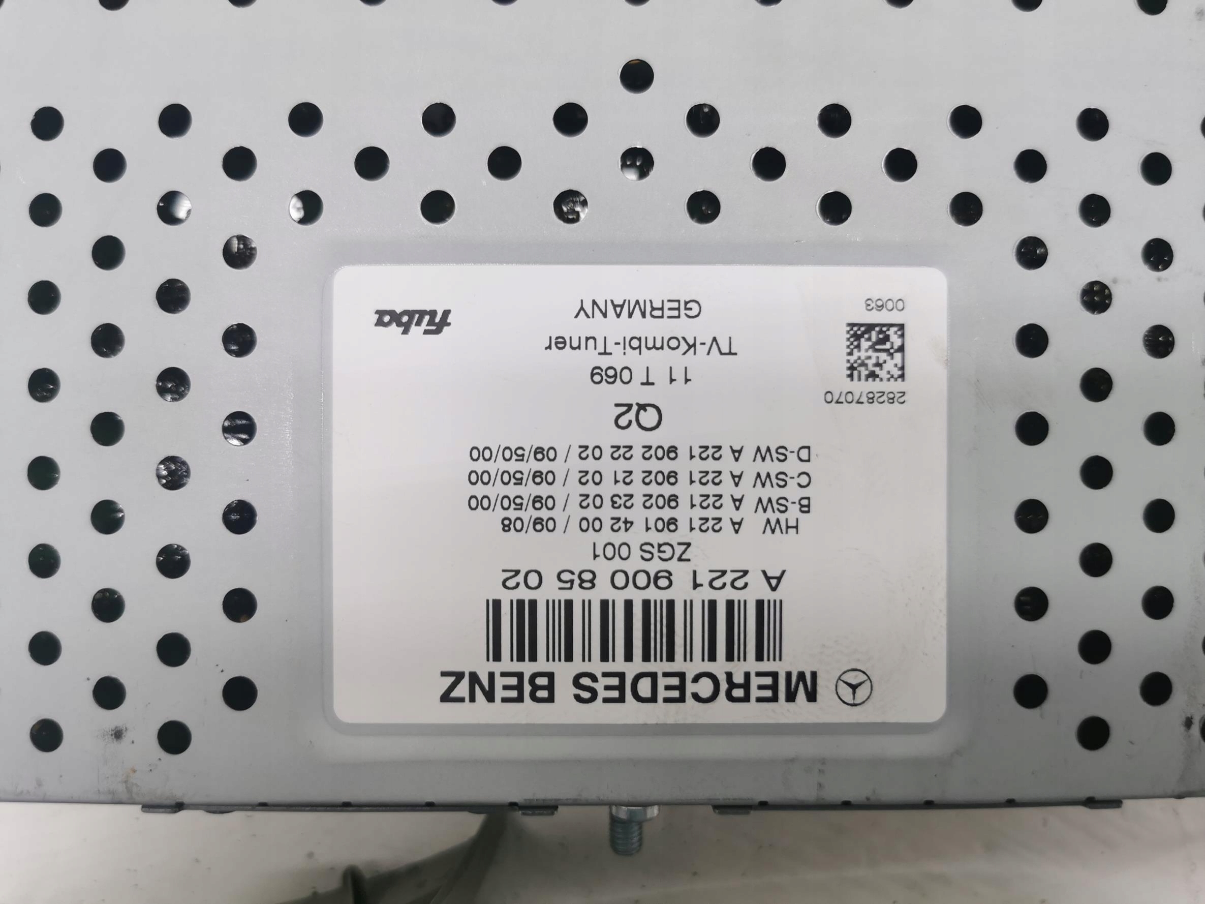 module amplifier MERCEDES E-KLASA W212 A2219008502
