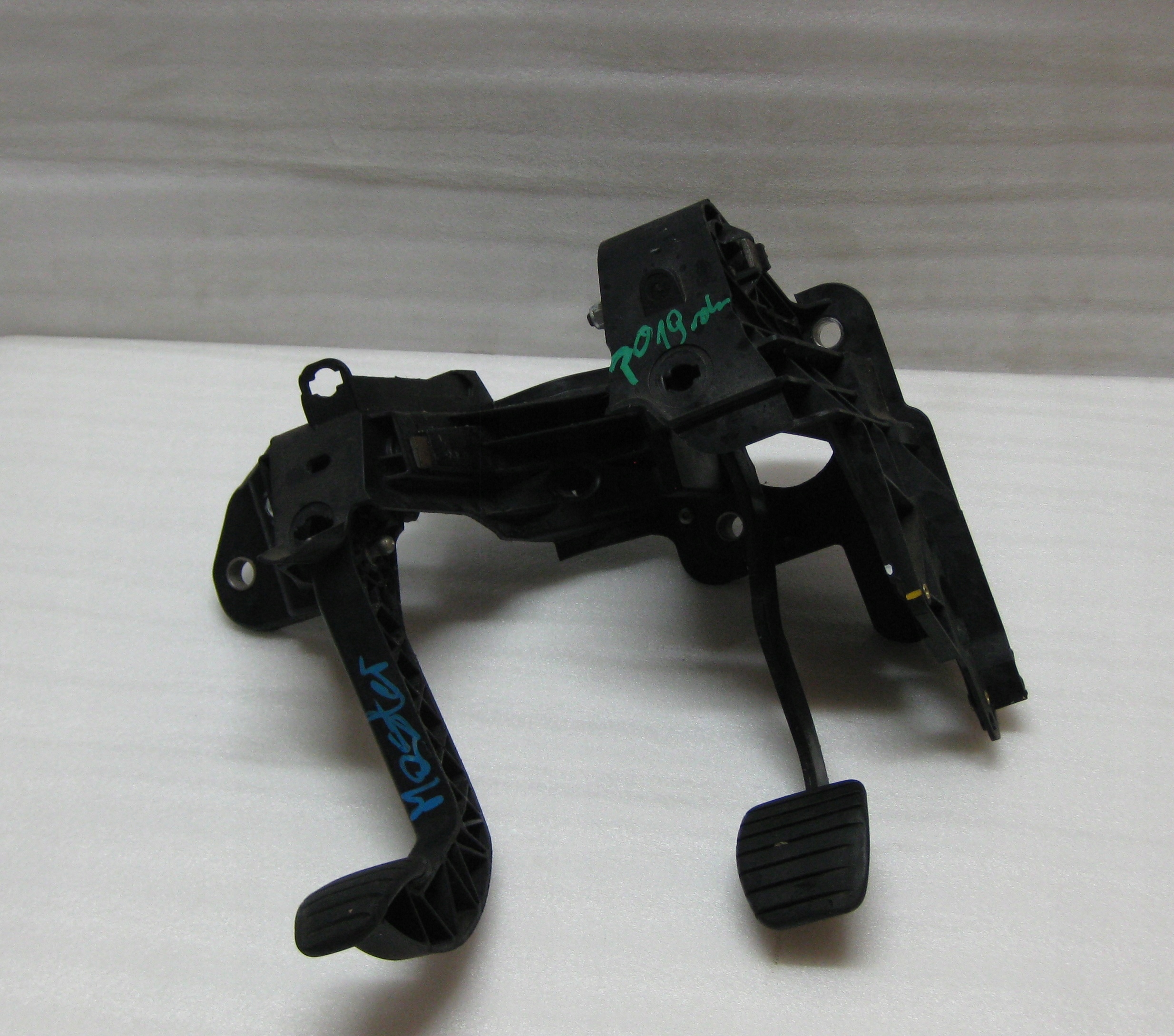 RENAULT MASTER III MOVANO pedals 070108H