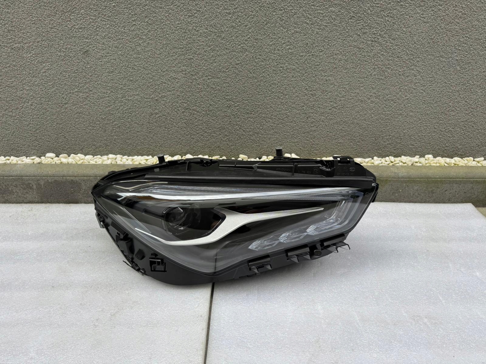 light right Mercedes CLA W118 LIFT Performance Led
