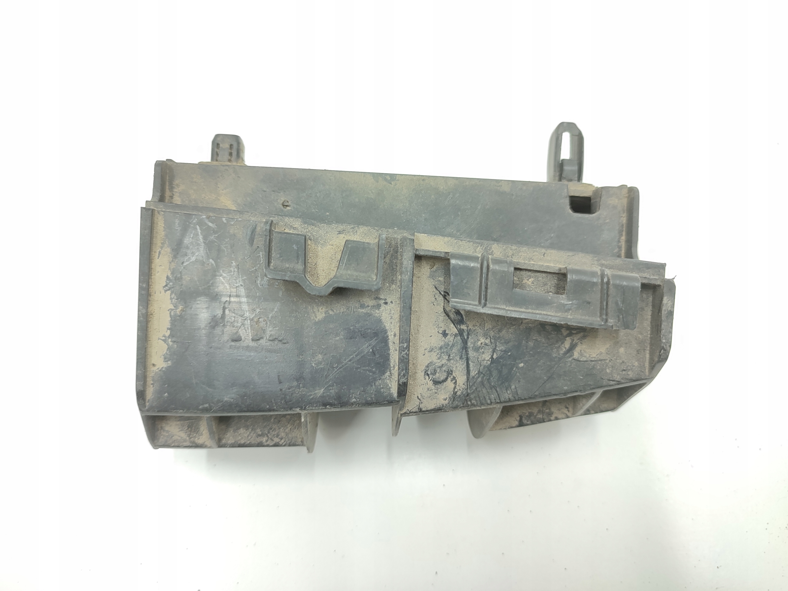 bumper bracket right rear part TOYOTA VERSIO / 52562-0F020