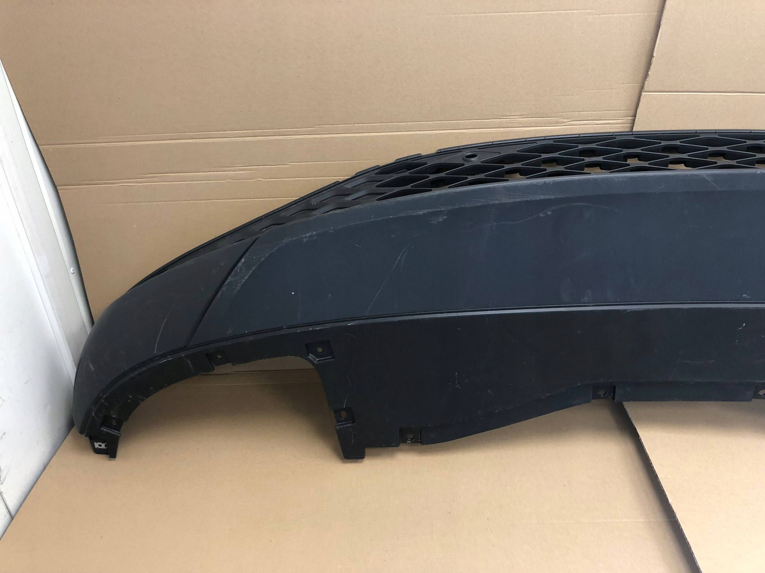 lišta mřížka nárazníku předek VW ID4 ID.4 11A853677 11A805915B