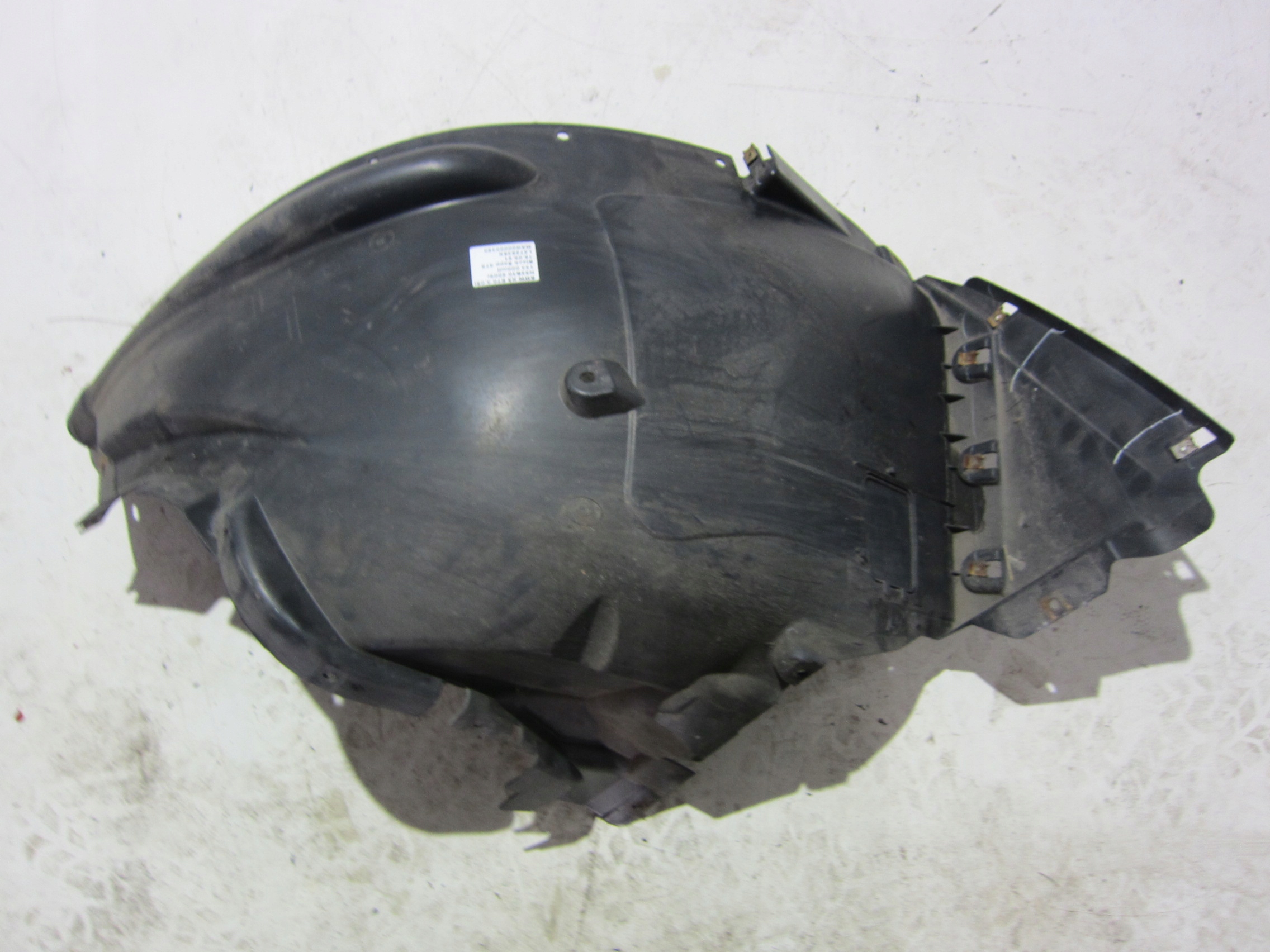 BMW E70 X5 mudguard right front right 7169414