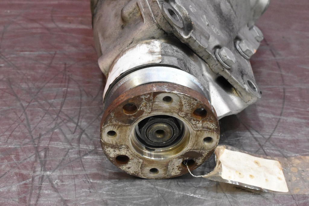 differential diff front front 7567345-05 BMW F10 F11 2.0 D 218 KM 09-13