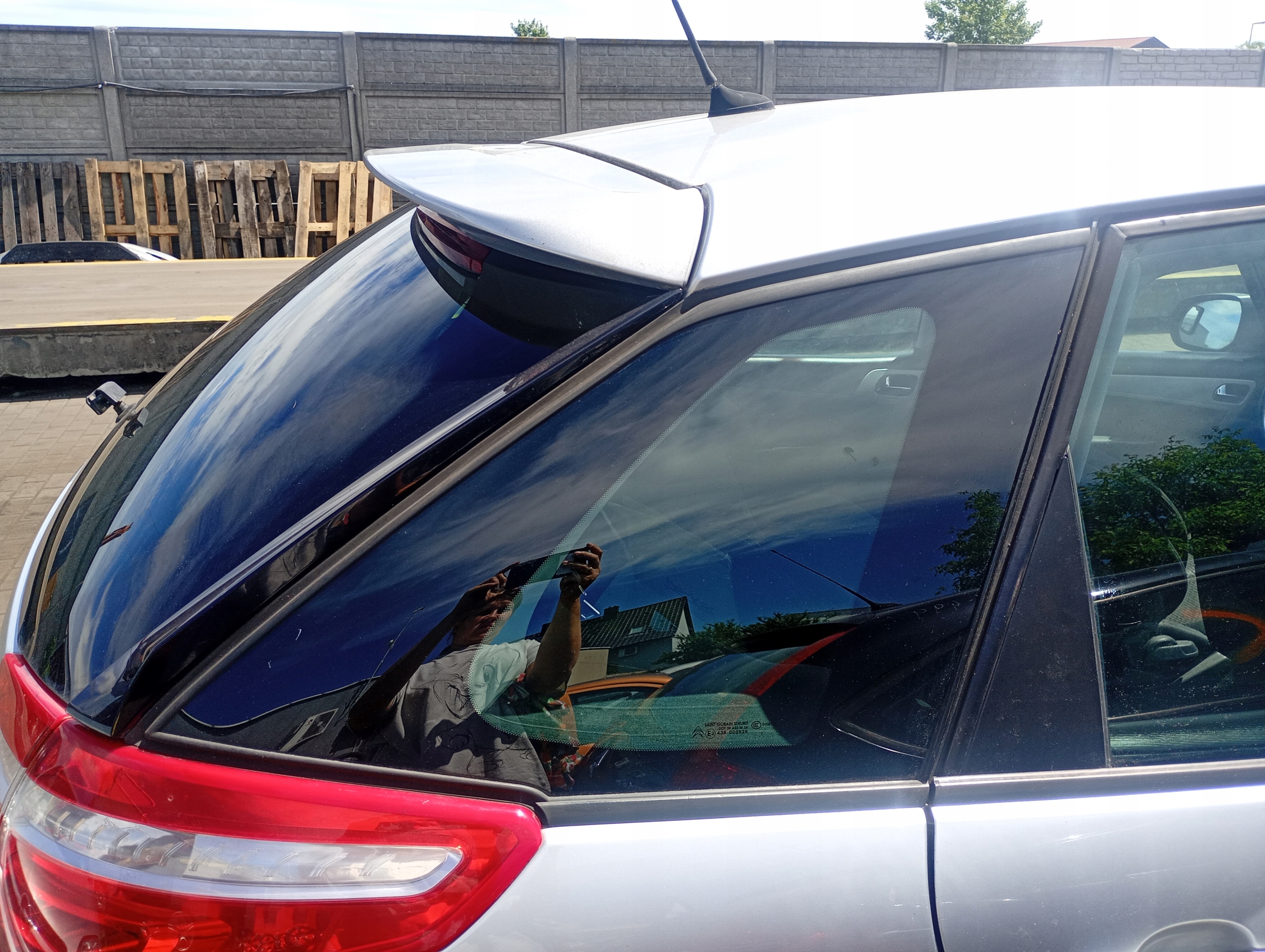 window side bodywork right rear part Citroen C4 Picass FL 07-13