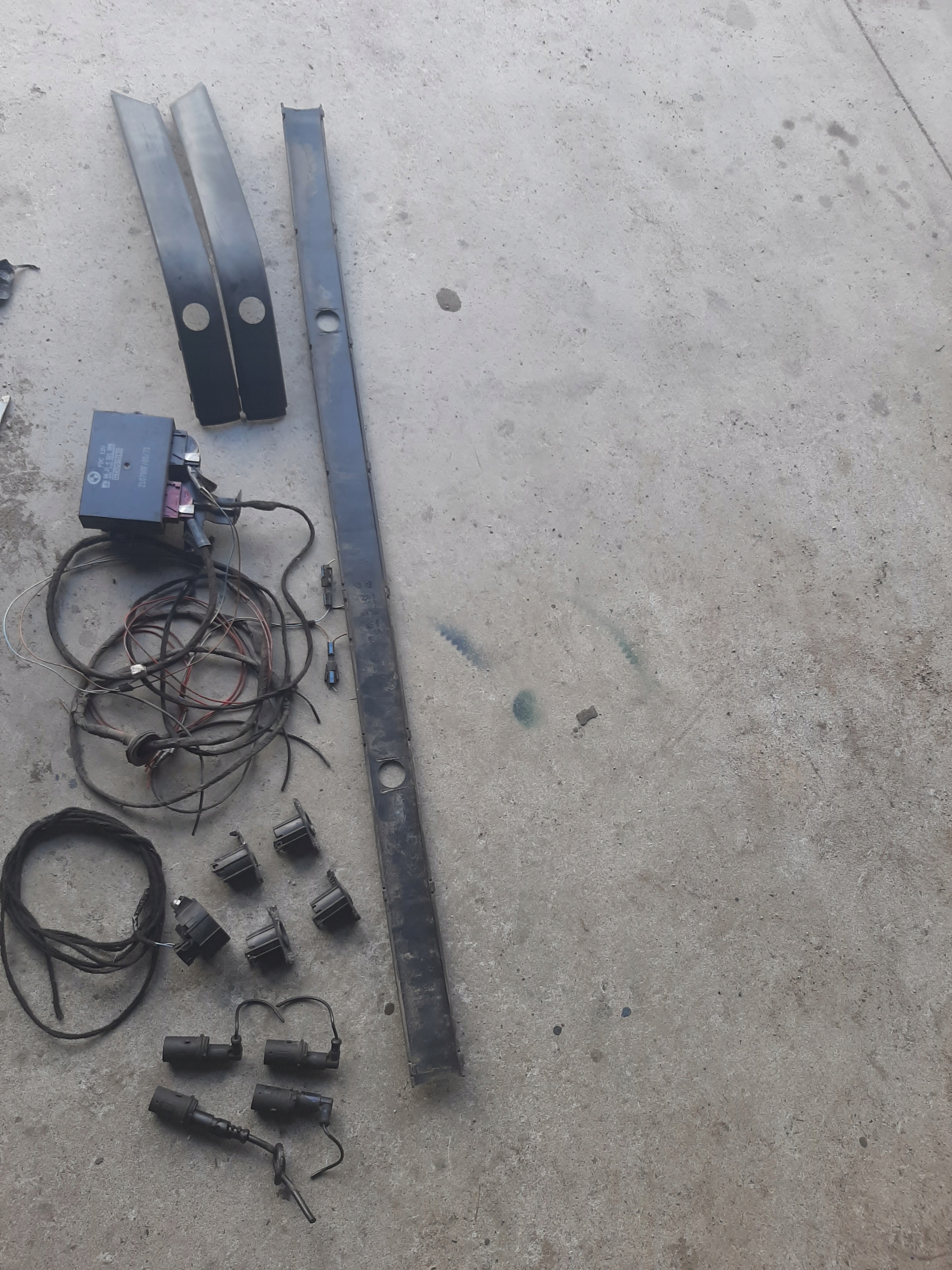 Раритет BMW E36 compact pdc задній комплект